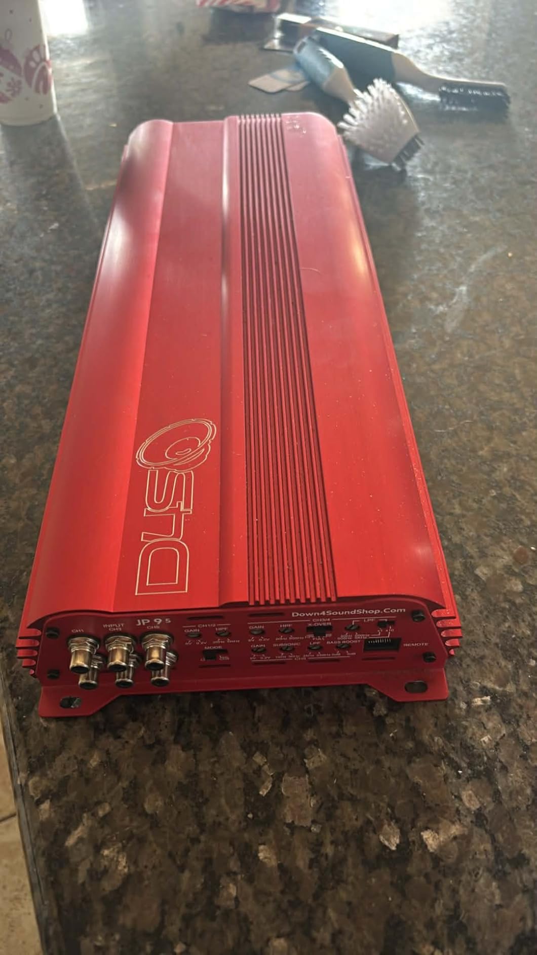 Taramps DS 440X4 2 Ohms 440W RMS Full Range 4-Channel Amplifier | Full Range Class D performance with High-Level speaker inputs and automatic turn-on for factory radio integration customer photo 2