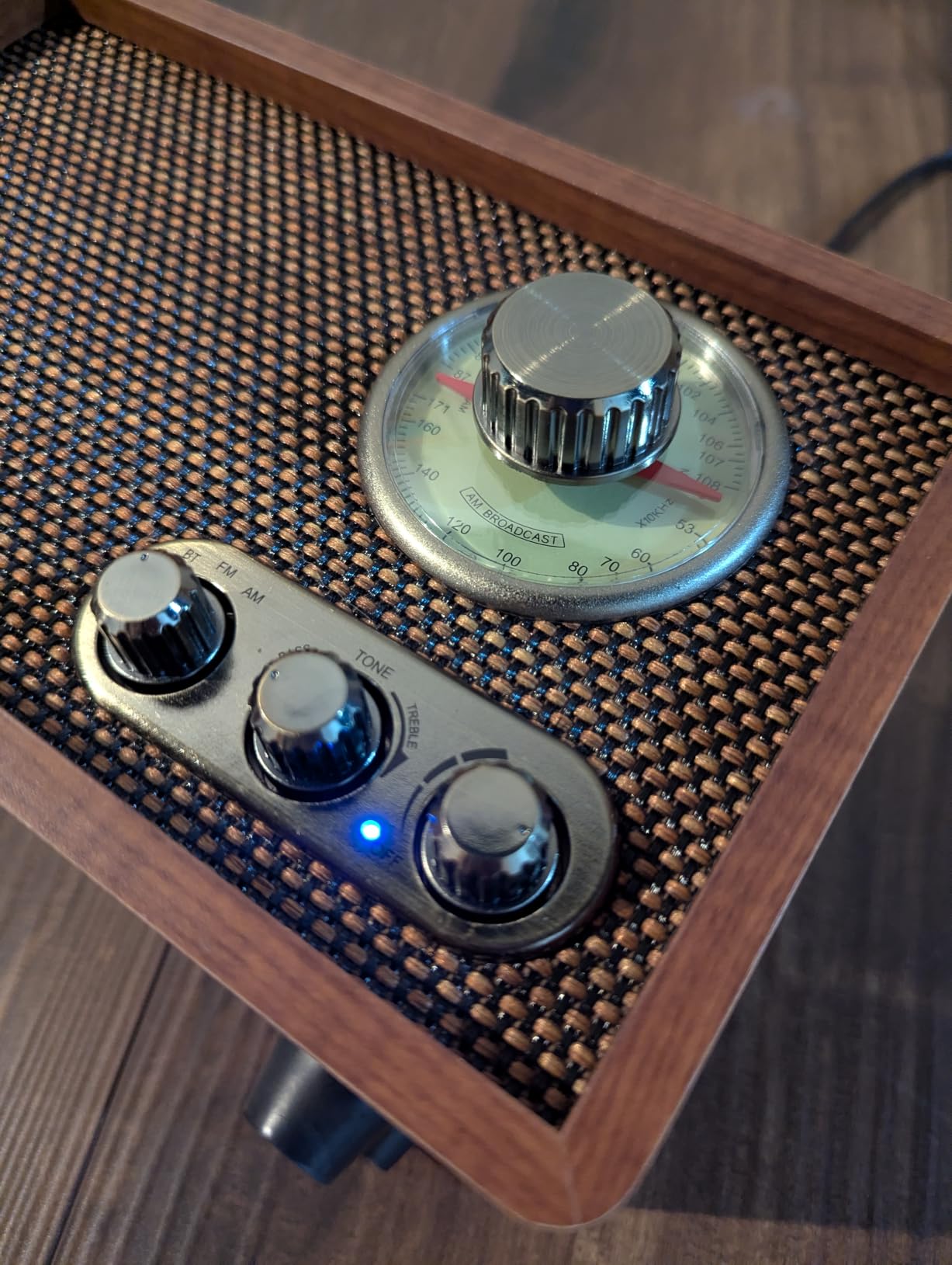 Victrola Willow - Retro Wood Bluetooth Radio, AM/FM - Espresso customer photo 2