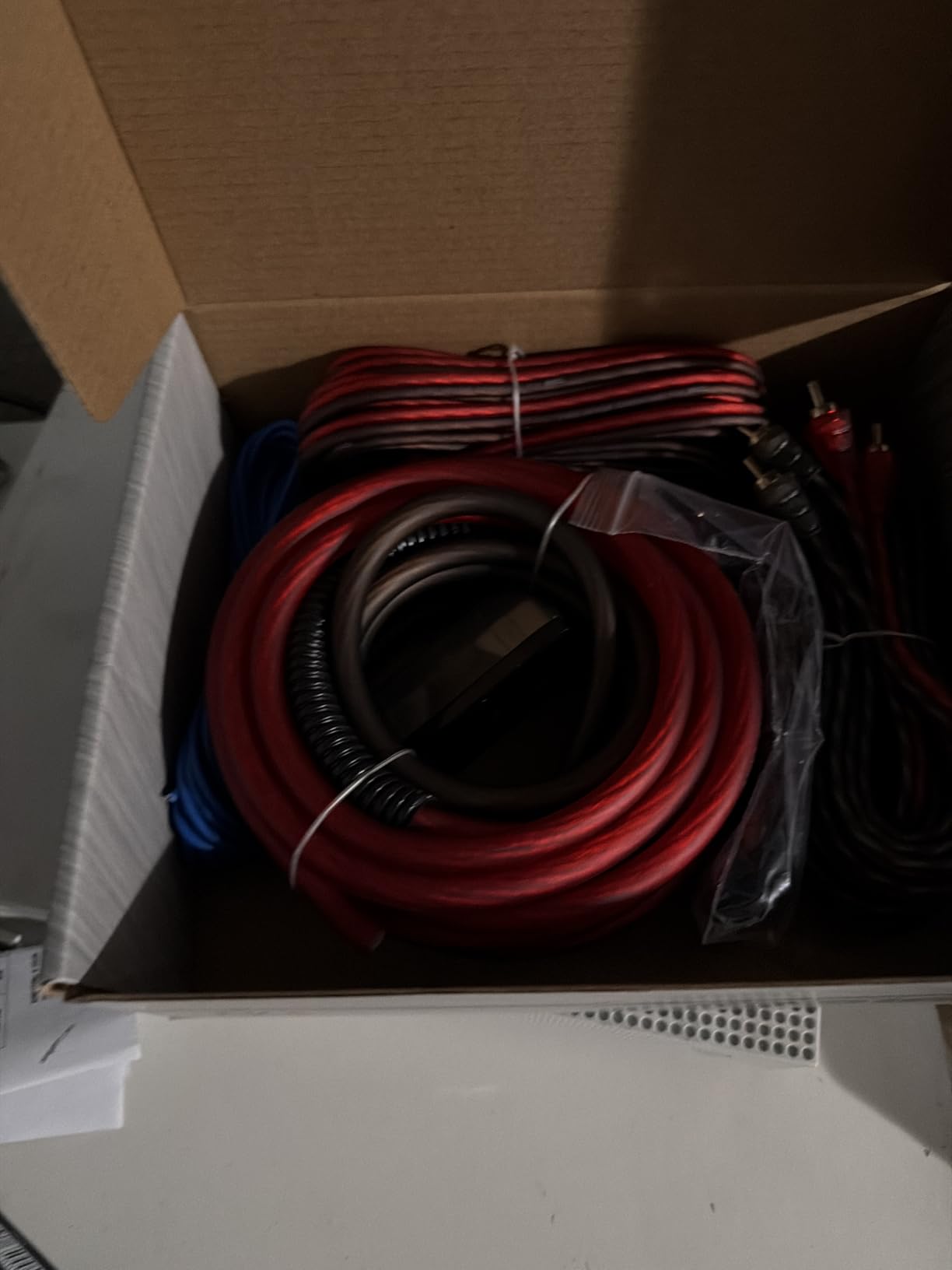DS18 AK4 Complete 4 Gauge CCA Amplifier Installation Wiring Kit - Ampkit Helps Make Connections, Brings Power to Your Radio, Subwoofers, Speakers with Super Flex Wire - 1200W for 1 Amplifier customer photo 1
