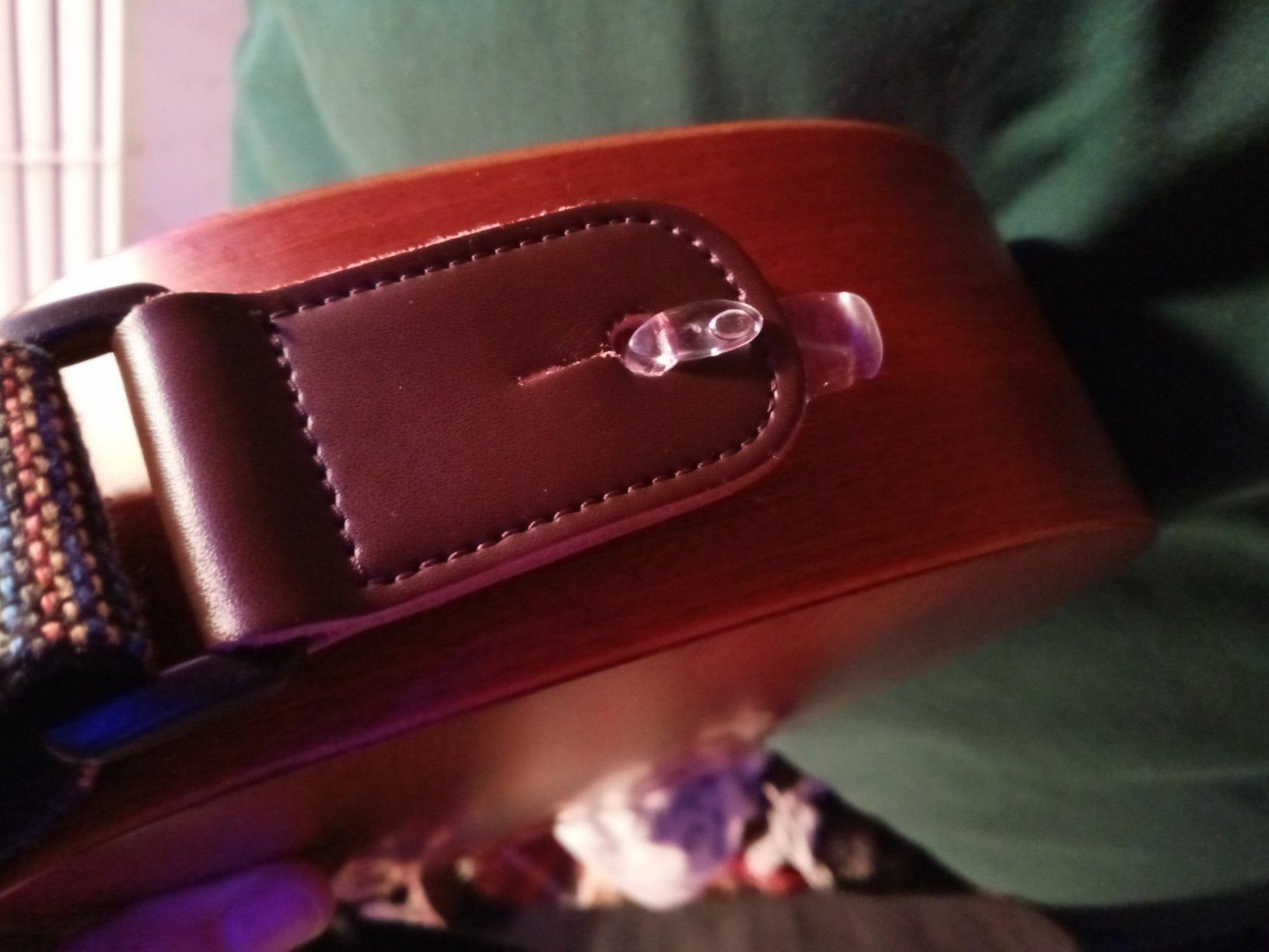 MUSIC FIRST Classic Country Style Ukulele Strap with Genuine Leather End (Version 2.0, With A Leather Strap Locker) customer photo 1