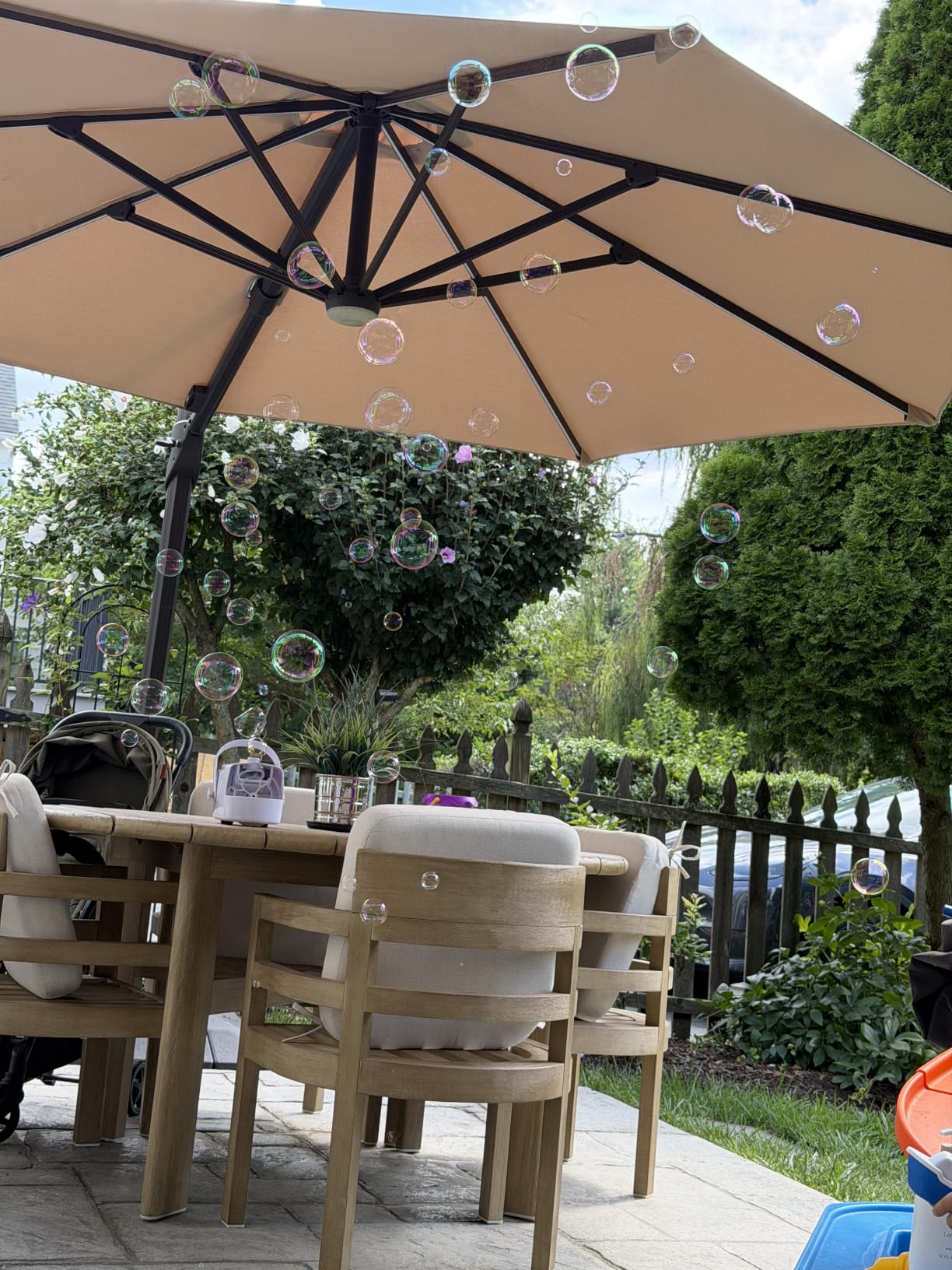 Zerhunt Durable Bubble Machine for Party: 3 Power Modes for Non-Stop Fun - 18000+ Bubbles Per Minute High Output 30 Mins Bubbles per Refill - Kids Safe Auto-Stop for Outdoor Backyard Birthday customer photo 1
