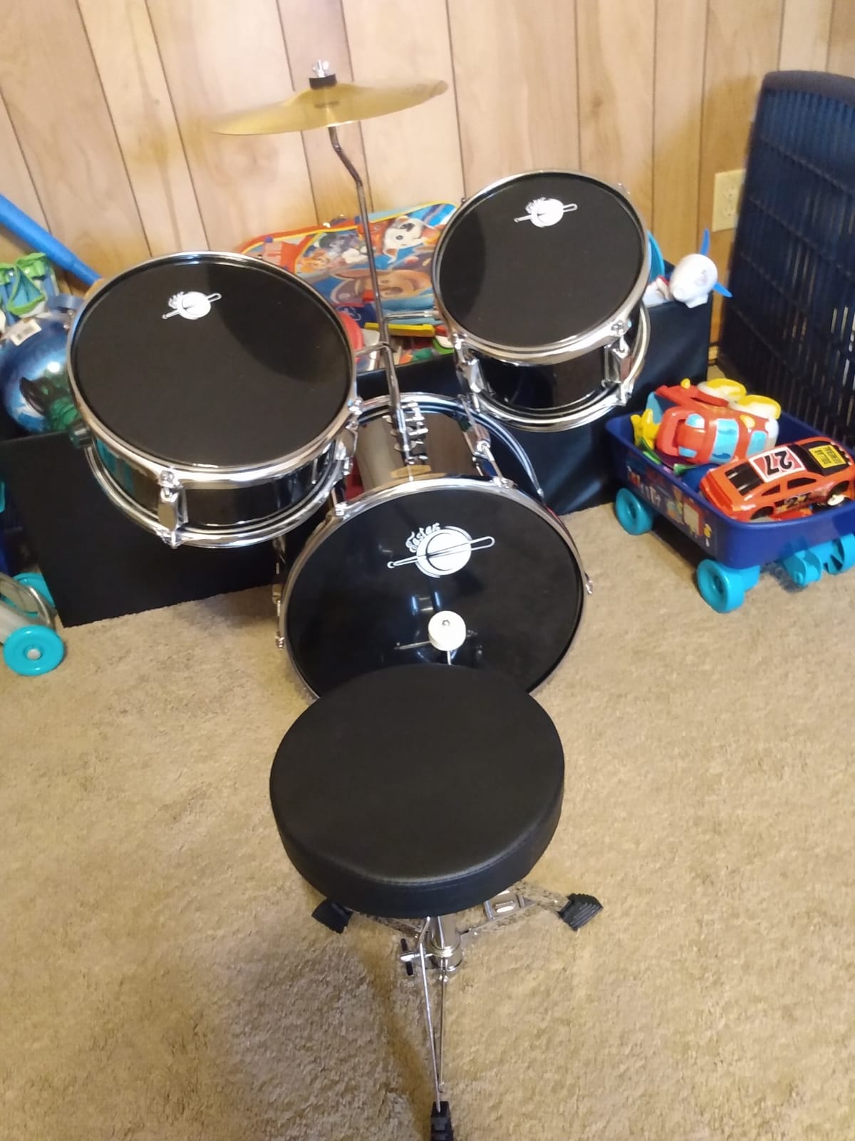 Kids Drum Set Eastar 3-Piece for Beginners, 14 inch Drum Kit with Adjustable Throne, Cymbal, Pedal & Two Pairs of Drumsticks, Junior Drum Set with Bass Tom Snare Drum, Metallic Sky Blue customer photo 2