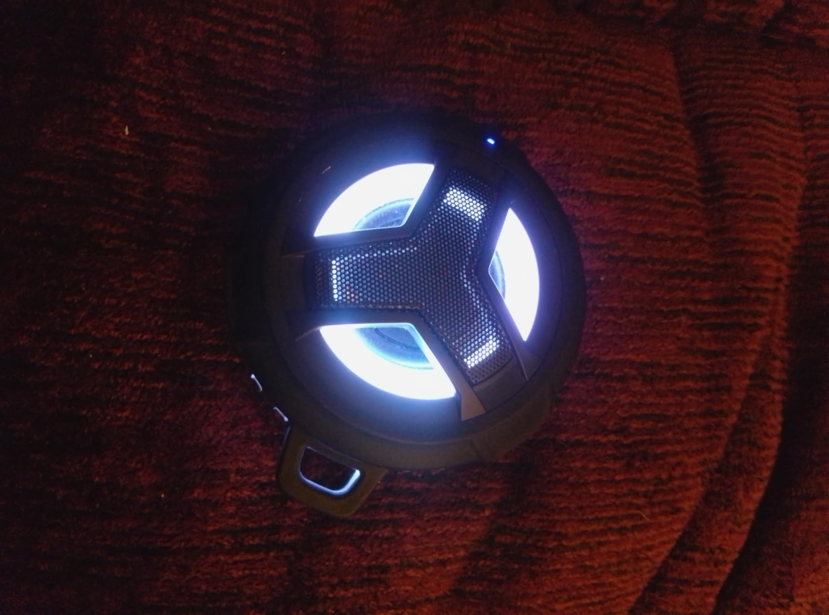 EBODA Bluetooth Shower Speaker, Portable Bluetooth Speakers, IP67 Waterproof Wireless Speaker with LED Light, Floating, 2000mAh, True Wireless Stereo for Kayak, Beach, Gifts for unisex -Black customer photo 2