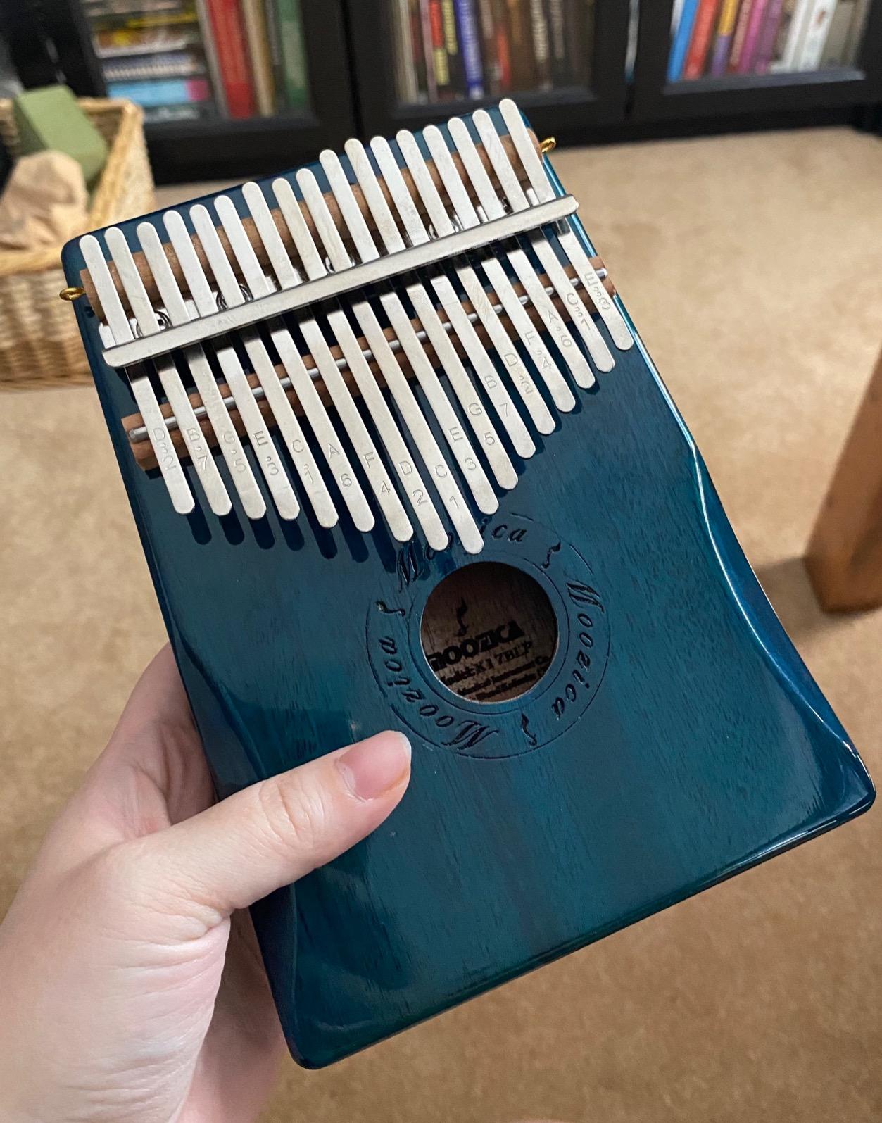 Moozica 17 Keys Kalimba Thumb Piano, Solid Mahogany Wood Professional Marimba Mbira with Piano Lacquer Finishing Musical Instrument Gift (Blue-K17BP) customer photo 1