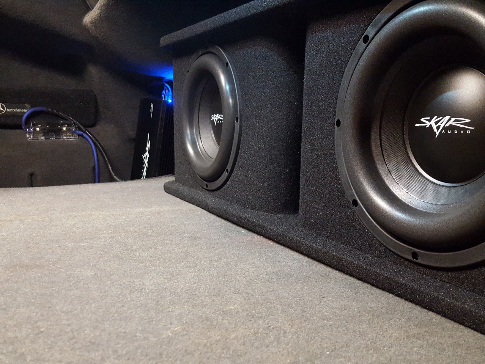 Skar Audio Dual 10