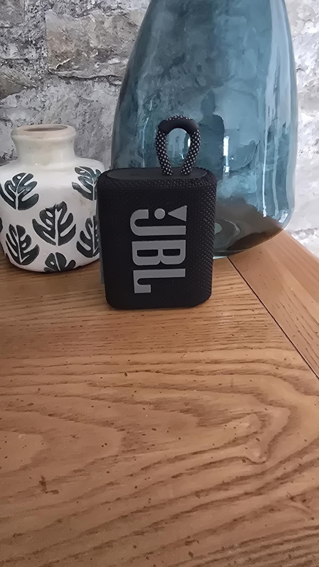 JBL Go 3 - Portable Mini Bluetooth Speaker, big audio and punchy bass, IP67 waterproof and dustproof customer photo 1