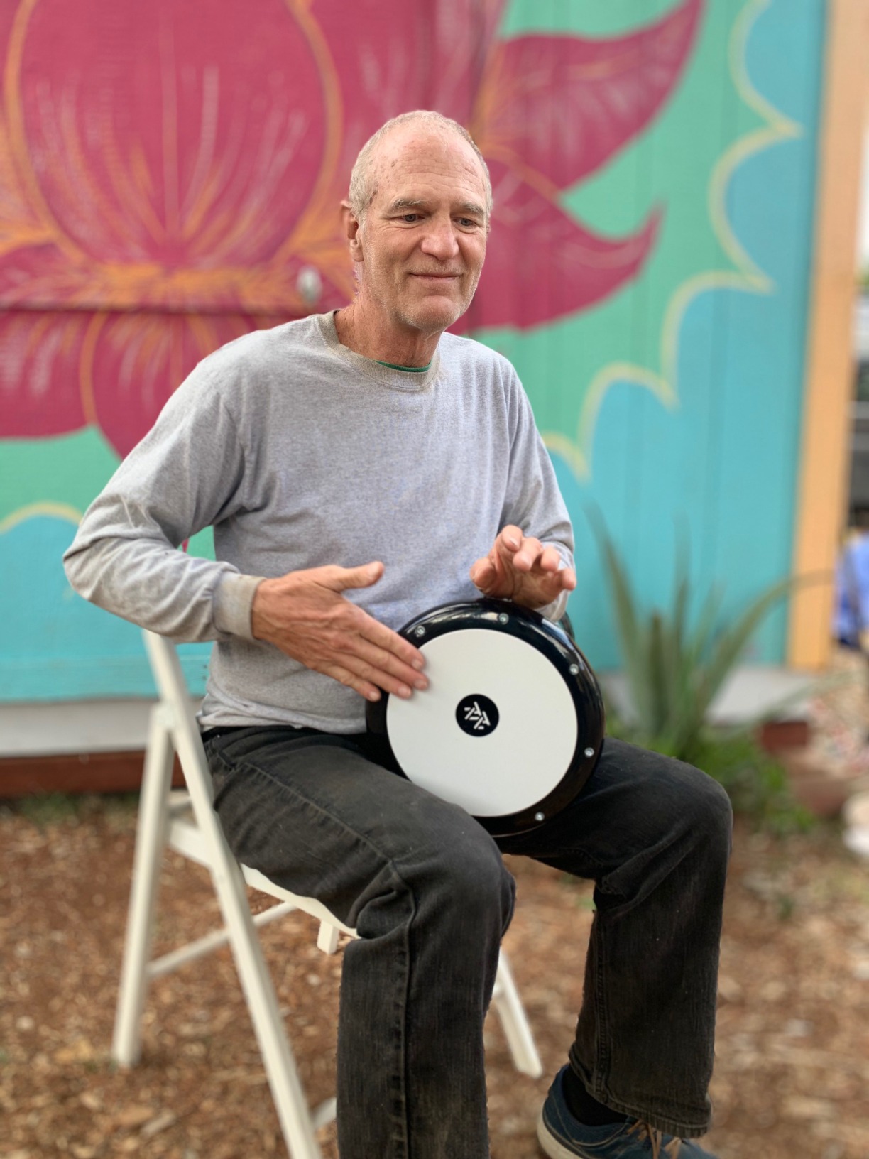 The 17'' Wave Zaza Percussion Egyptian Style Darbuka Doumbek (Black - Engraved) customer photo 1