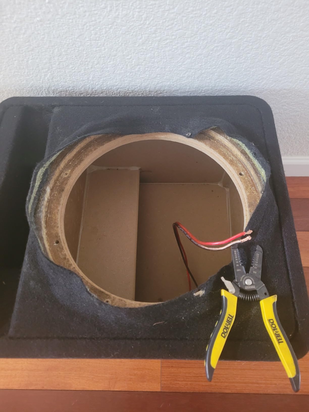 Rockville VS12K54 1400w 12-inch K5 Car Subwoofer 4 Ohm, Vented Enclosure, Deep Bass, Durable Build, High-Power Handling customer photo 2