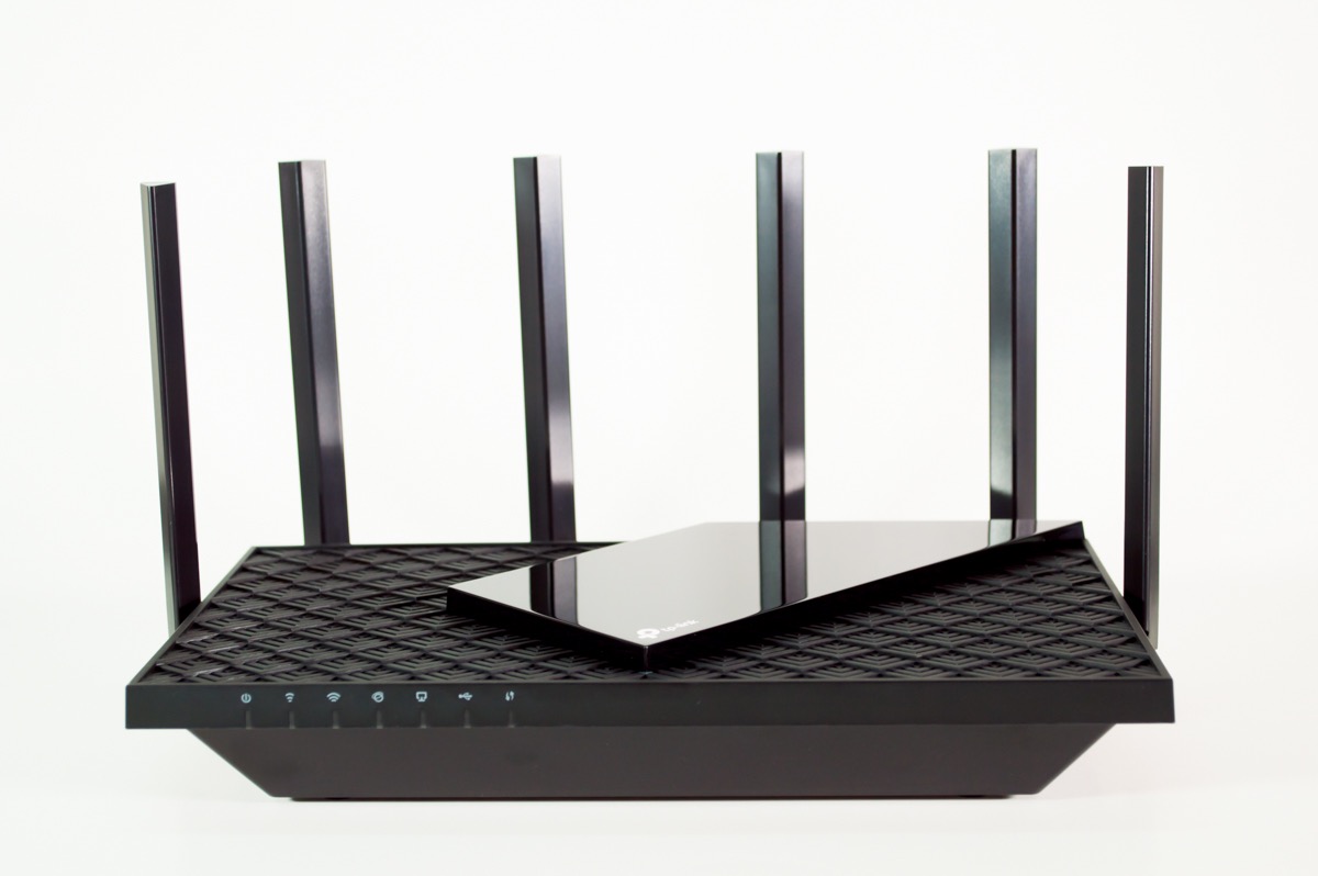 TP-Link AX5400 WiFi 6 Router (Archer AX73) customer photo 2