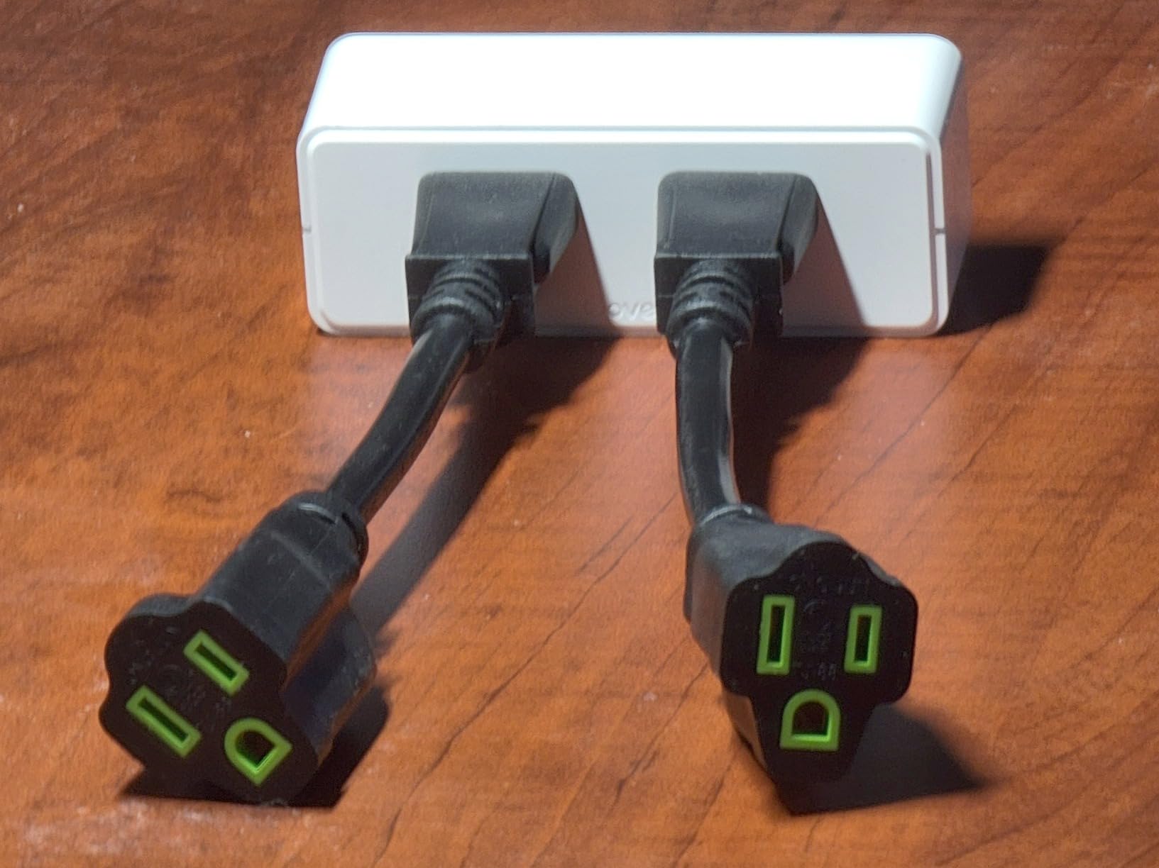 Govee Dual Smart Plug 4 Pack, 15A WiFi Bluetooth Outlet, 2-in-1 Design | Works with Alexa and Google Assistant, Remote Control via Govee Home App without Hub. Supports Timer, FCC and ETL Certified customer photo 2