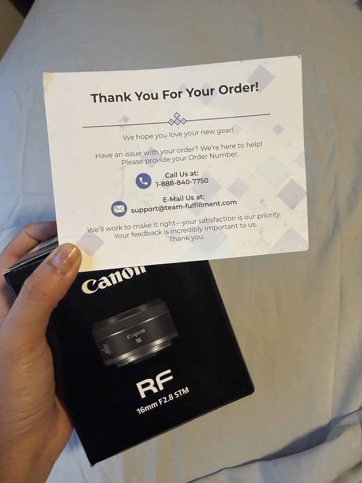 Canon RF16mm F2.8 STM Lens, Ultra Wide-Angle, Fixed Focal Length Prime Lens, Compatible with EOS R Series Mirrorless Cameras, Black customer photo 1