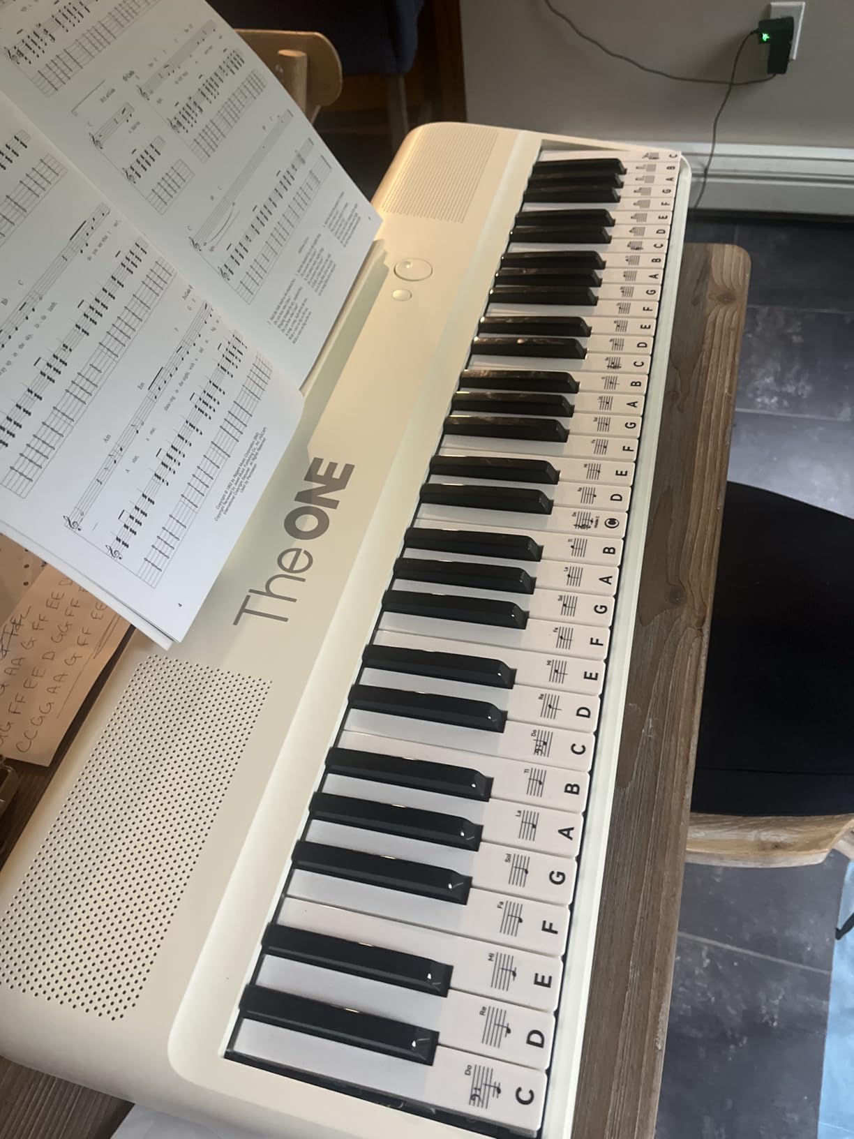 The ONE Smart Keyboard COLOR 61 Lighted Keys Piano Keyboard, Electric Piano for Beginners with 256 Tones, 64 Polyphony, Built-in LED Lights & Apps, Supports USB MIDI/Headphones (Purple) customer photo 2