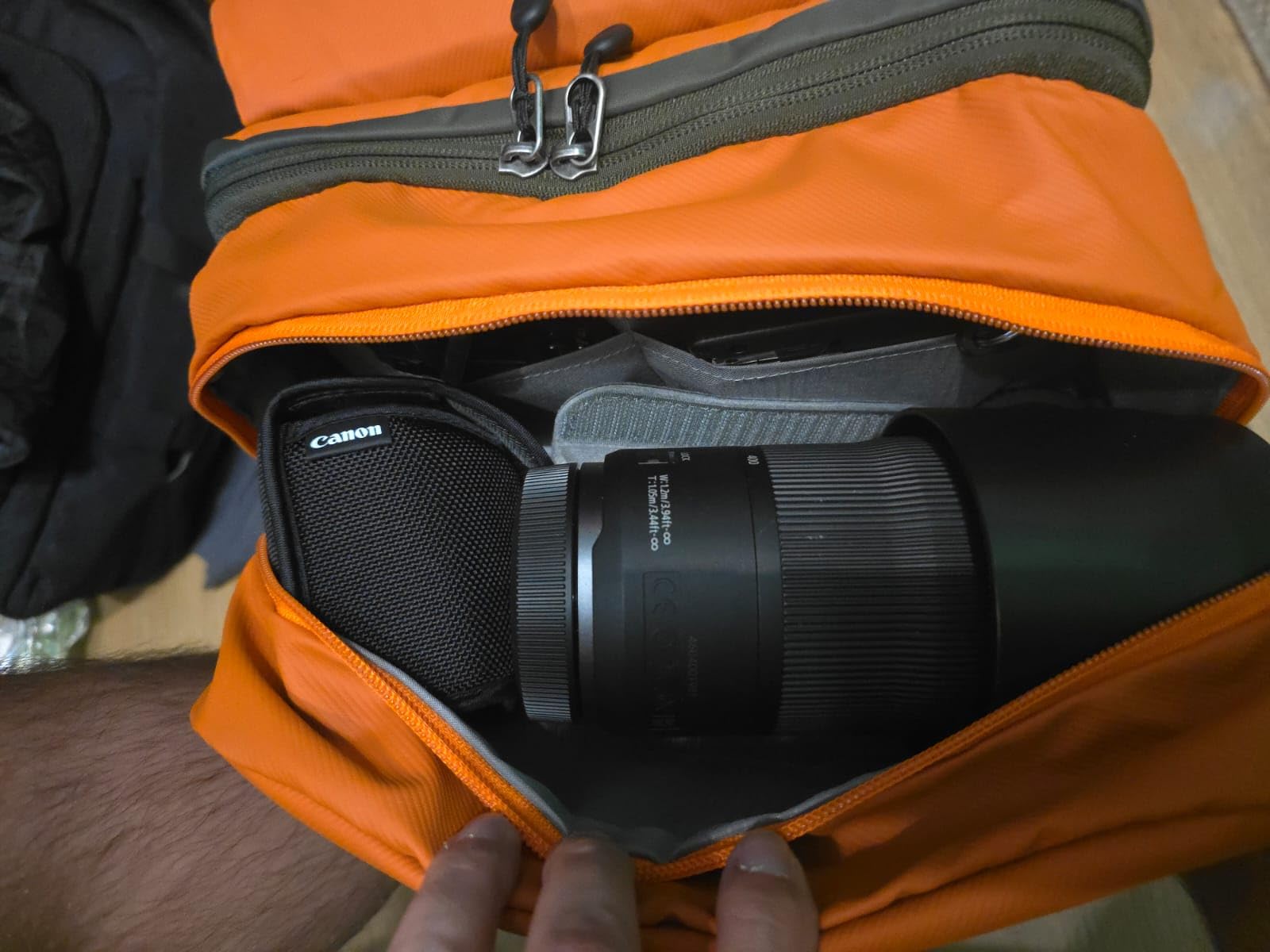 K&F CONCEPT Camera Backpack, 20L Camera Bags for Photographers | Large Capacity, Raincover, 15-15.6 Inch Laptop Compartment, Compatible for Canon/Nikon/Sony, DJI Mavic Drone, B01 customer photo 1