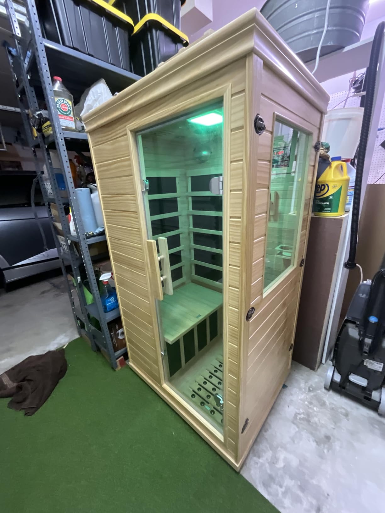 Homsido Infrared Home Sauna Room 1 Person Hemlock Wooden Indoor Dry Sauna，Low EMF 1200W/110V Heaters Panels,LCD Control Panel,10 Minutes Pre-Warm up,Time and Temp Pre-Set,1-Year Aftersale customer photo 2