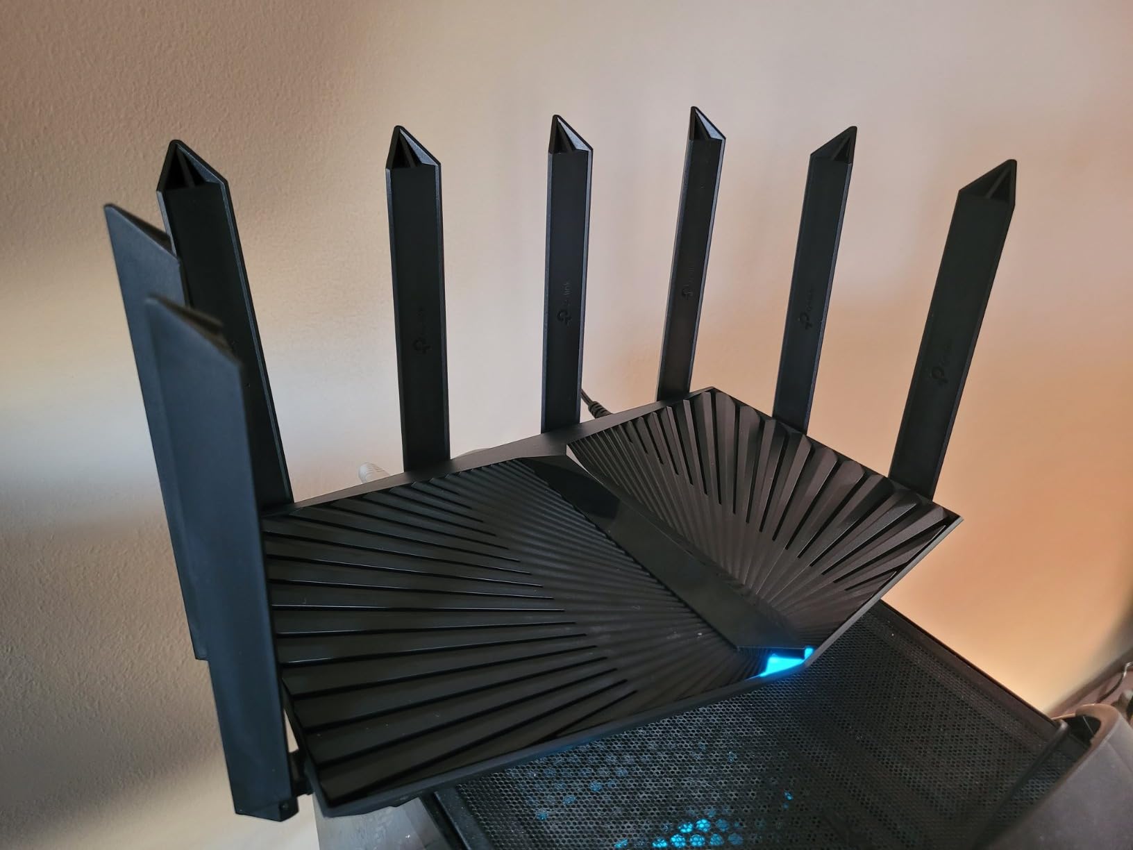 TP-Link AX6000 Wi-Fi 6 Dual Band Router (Archer AX80) | 2.5 Gbps WAN/LAN Port, 8K Streaming, Long Range Coverage, WPA3, Beamforming customer photo 2