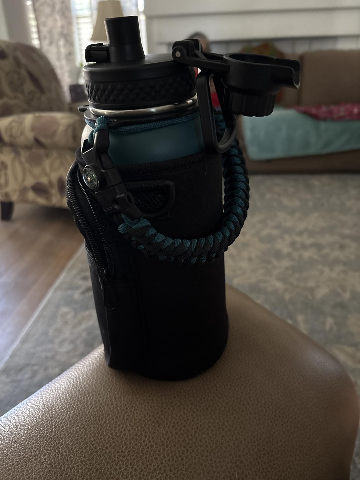 32/40/64OZ Insulated Water Bottle - Keep Cold 48H Hot 24H, Combo Straw/Spout Lids, Paracord Handle for Gym/Hiking, Carrier Bag +Strap, Cup Mat, BPA-Free Stainless Steel Flask Jug customer photo 1