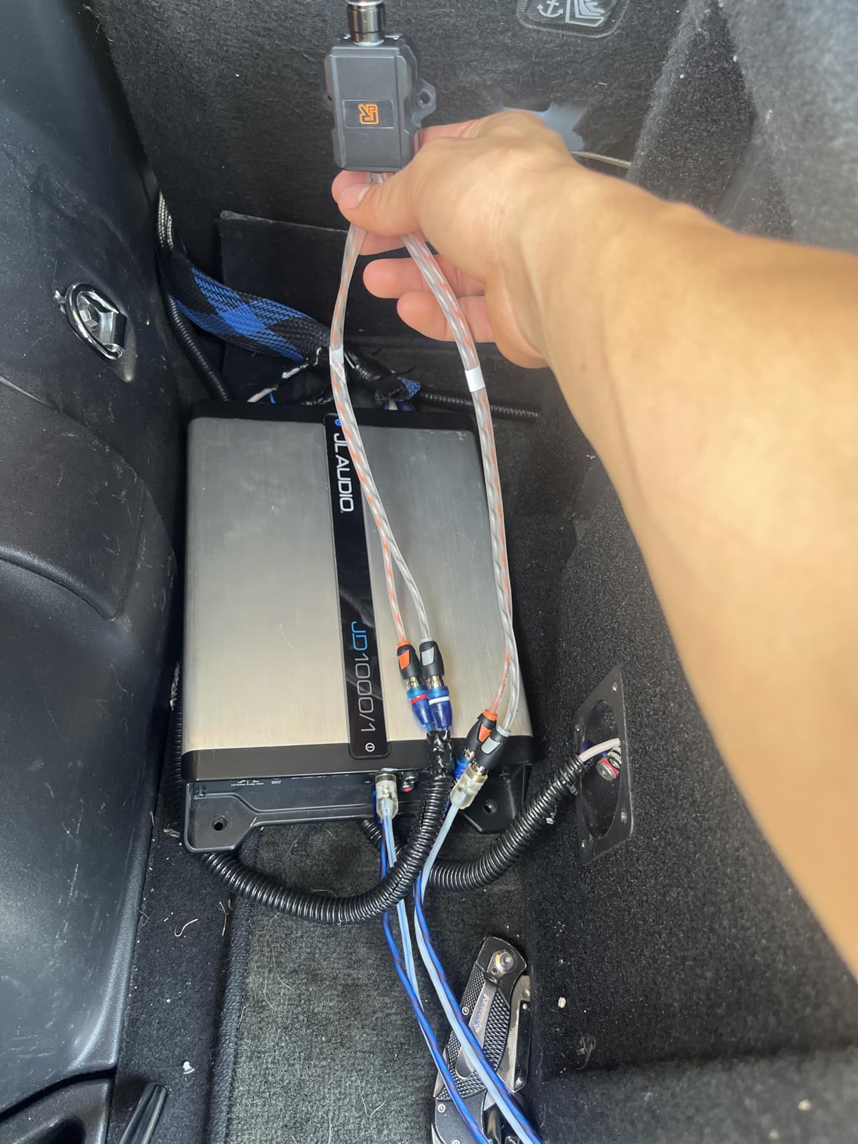 RonDexy Universal Car Bass Regulator Level Control, 2-Channel Amplifier Bass Knob Control Via RCA, Surface Mount, RD01-RVC customer photo 2