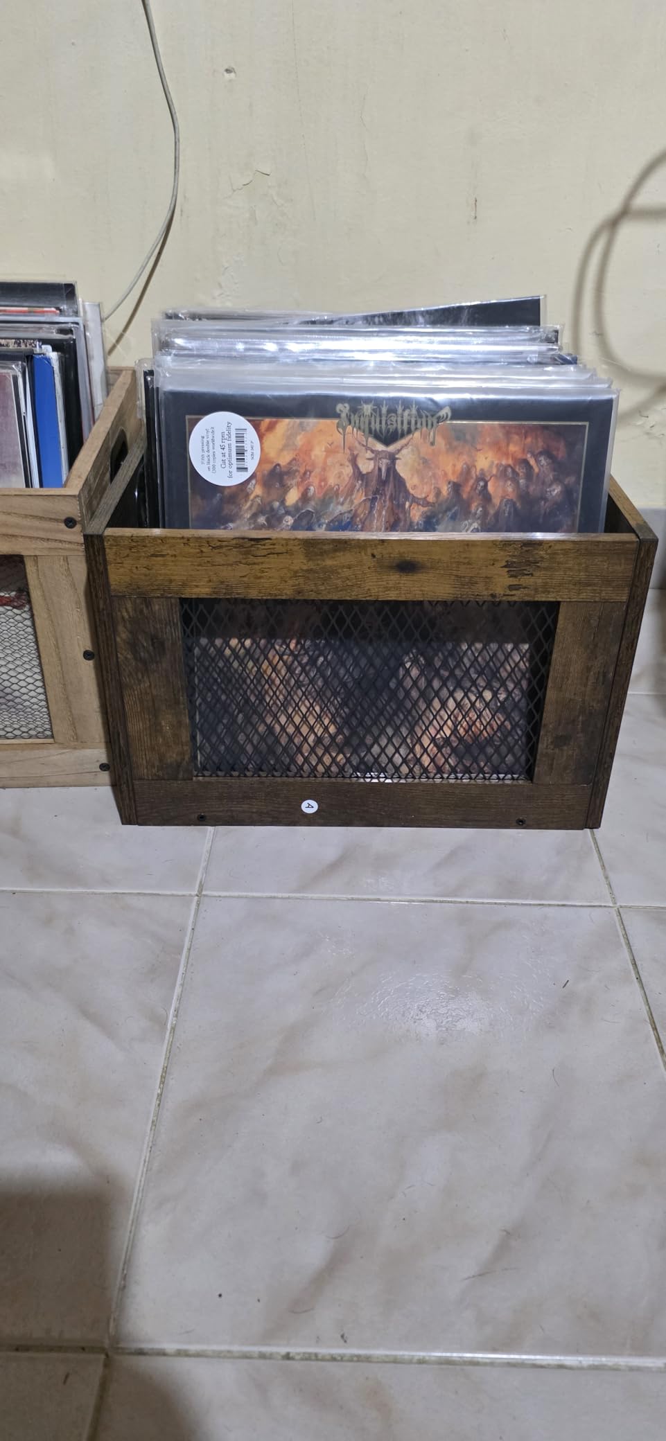 3IngSeagulls Vinyl Record Storage Crate Wooden Record Holder, Classic Cube Record Organizer Storage 100+ Records, Brown customer photo 1
