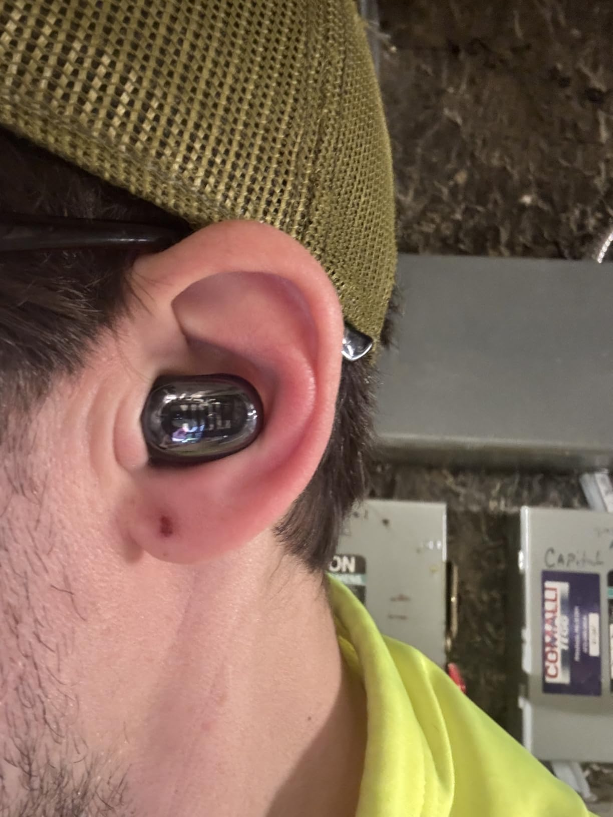 JBL Live Free 2 - True Wireless Noise Cancelling Earbuds, Up to 35hrs of Playtime, 6 mics for Perfect Calls with Zero Noise, IPX5 Waterproof, Oval Tubes for Better Comfort, Isolation, & bass (Rose) customer photo 1