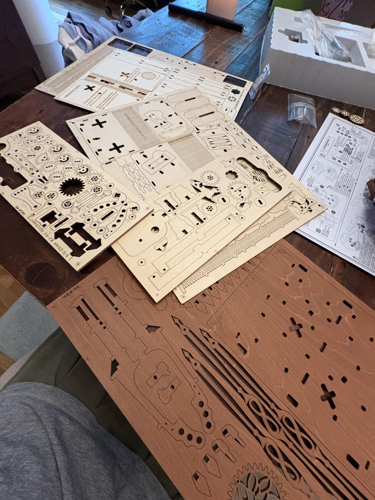ROKR 3D Puzzles for Adults 1:5 Scale Cello Model Kit with Base 199pcs Wooden Music Box Building Kit Desk Gift for Men Women Hobby for Adults customer photo 1