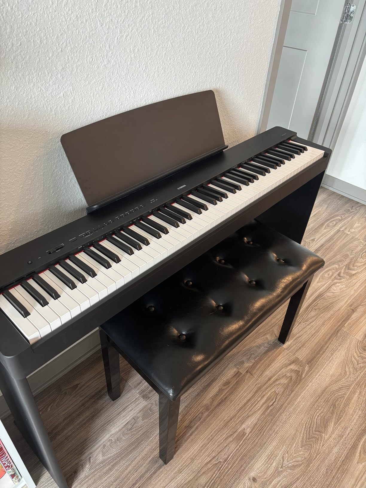 Yamaha P225 88-Key Digital Piano with Weighted Keys, Portable Design, Keyboard, Music Rest, Sustain Foot Switch, and Built-In Speakers, White (P225WH) customer photo 1