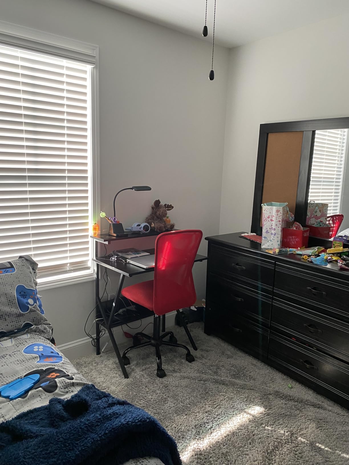 COTUBLR Small Desk, Small Computer Desk for Small Spaces, 27.5 Inch Computer Desk with Adjustable Monitor Stand, Compact Desk with Storage, Tiny Desk Study Desk for Bedroom Home Office, Grey customer photo 2