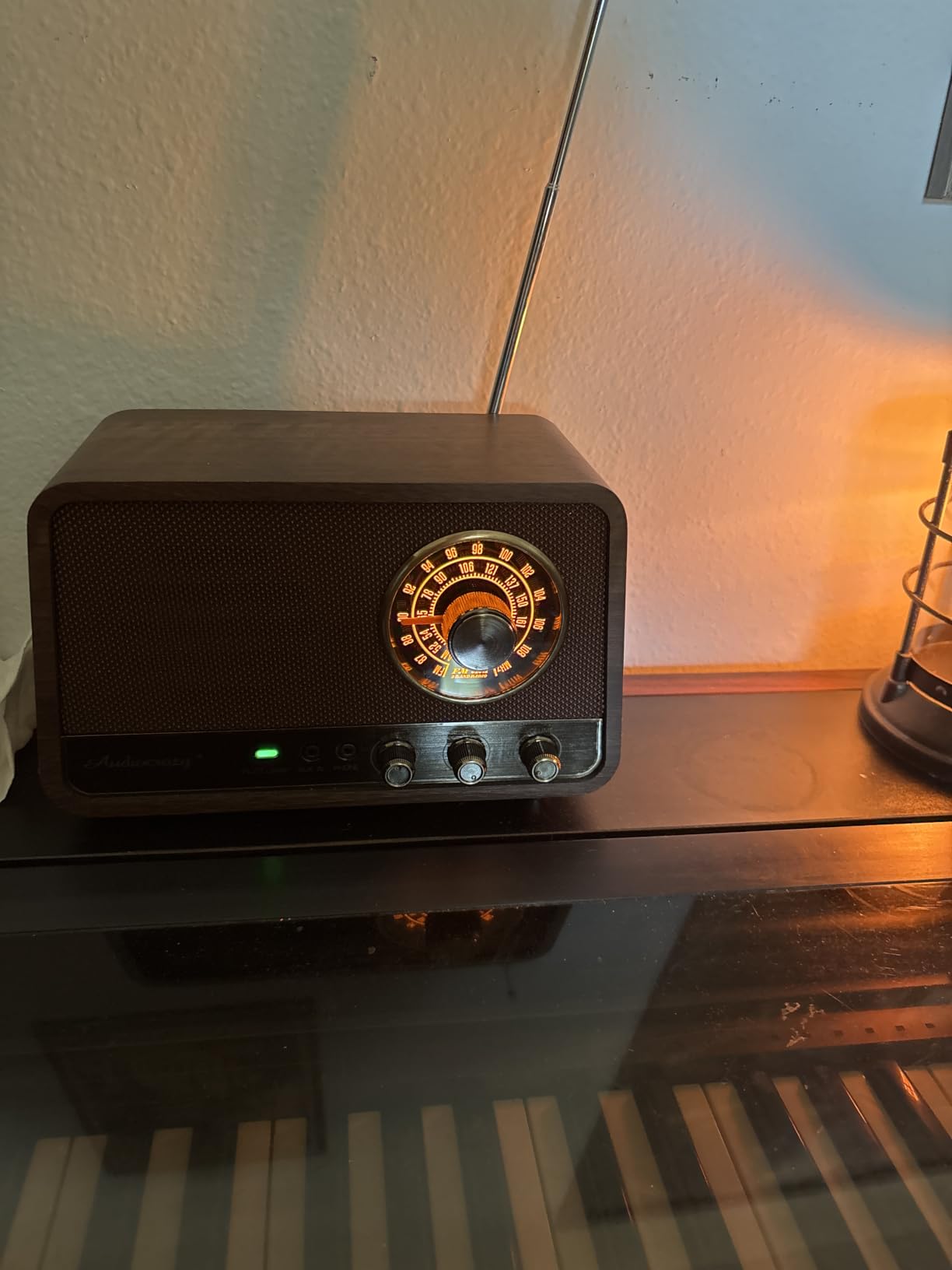 Vintage Wood AM FM Bluetooth Radio, 10W Powerful Sound, Espresso | Tabletop Retro Bluetooth Speaker, Amber-Glowing Dial, Bass Control, AUX & Headphone Jack, Vintage Decor for Office, Home customer photo 1