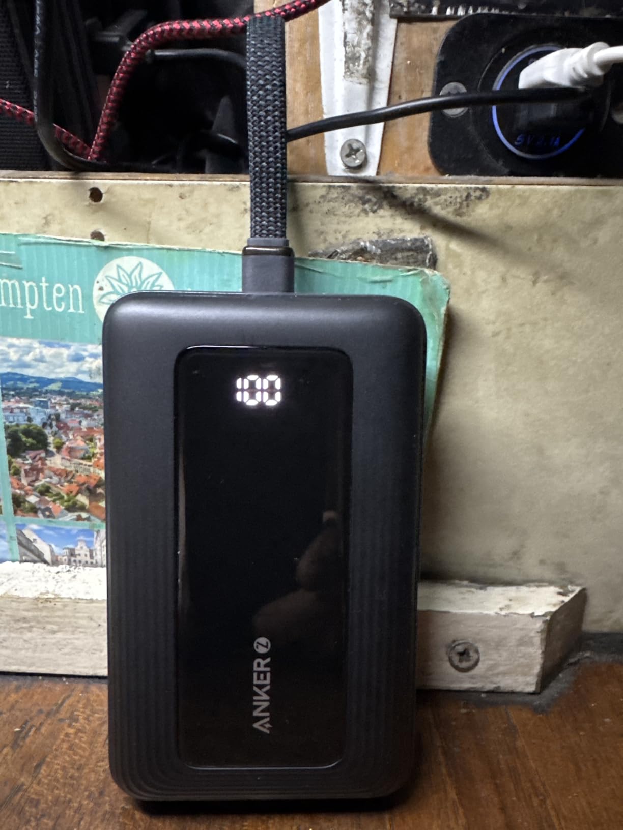 Anker Zolo Power Bank,20,000mAh 30W Portable Charger with Built-in USB-C | High-Speed Charging for iPhone 17 / 16 / 15 Series, Galaxy, and More customer photo 2