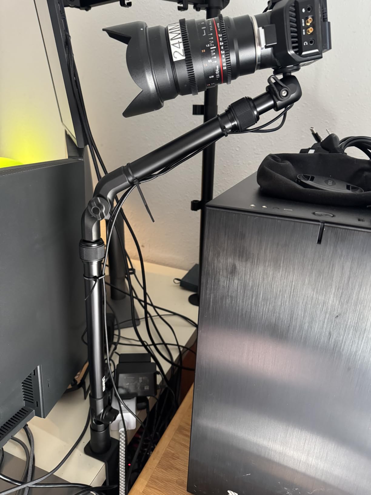 ULANZI ZJ02 Camera Desk Mount Overhead Magic Arm, 98cm/38.6inch Aluminum Adjustable Articulating Arm with 1/4