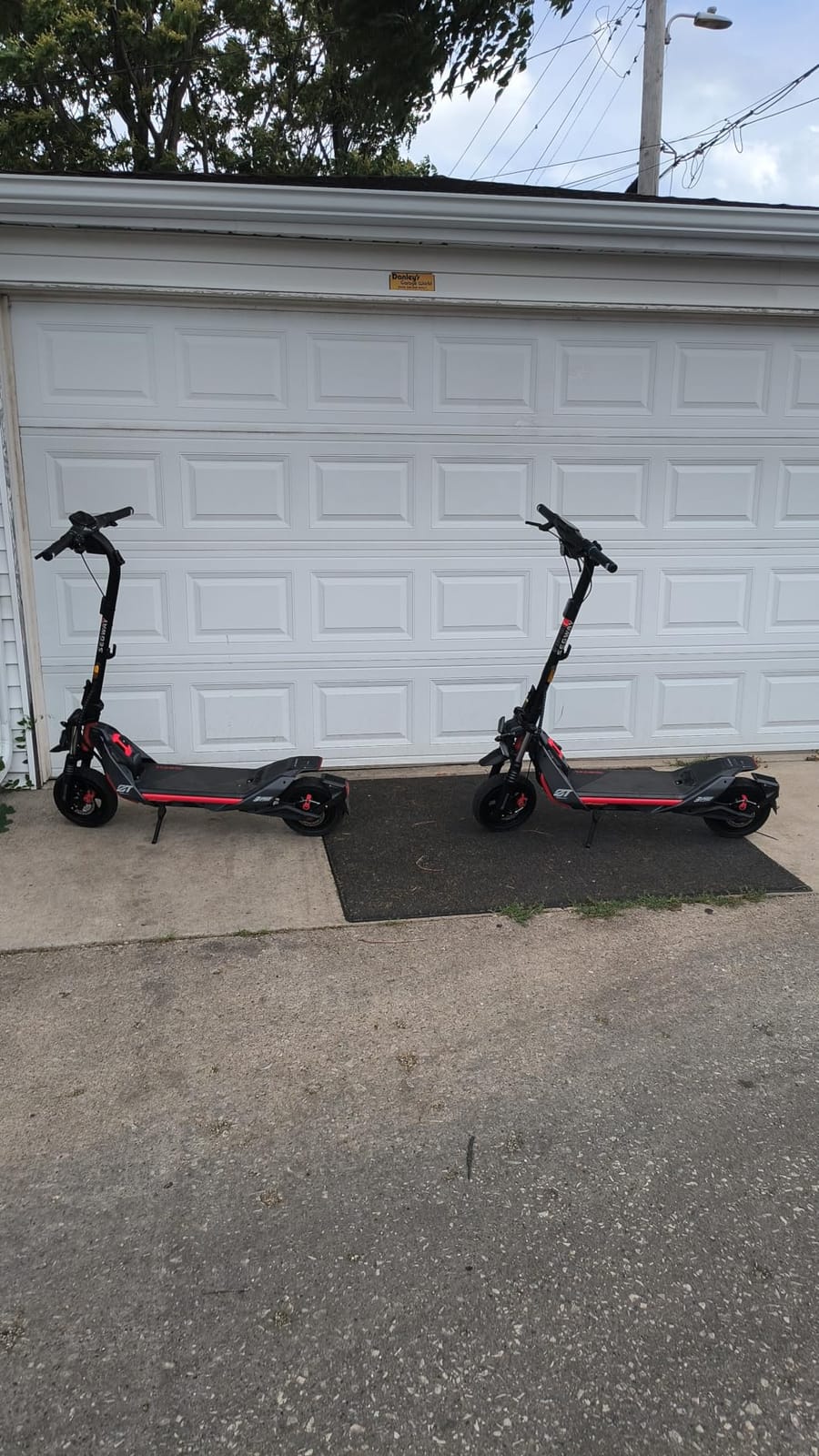 Segway ZT3 Pro Electric Scooter, Up to 24.9 MPH, 43.5-Mile Range, 1600W Peak Motor, Dual Suspension, Flash Charge, Off-Road Scooter for Adults UL Certified (UL2272/2271) customer photo 1