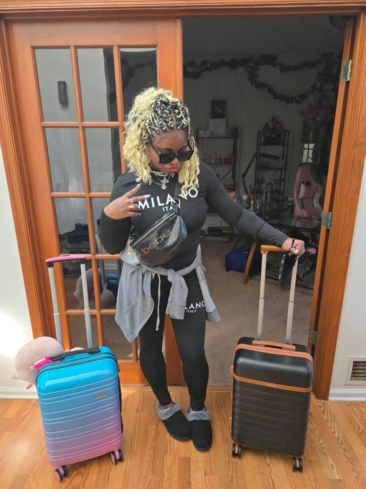 UKEIN Luggage Sets 3Piece, Carry On Luggage 20in Suitcase Set With Backpack customer photo 2