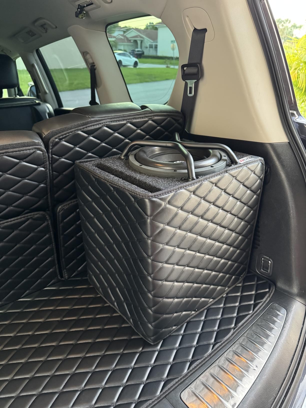 Taramps BASS 1200 1 Ohm 1 Channel Mosfet Amplifier 1200 Watts RMS, Monoblock, Crossover, Bass Boost, RCA/High Level Input, Class D, Car Audio System Monitor Level Remote Included, Great for Subwoofers customer photo 2