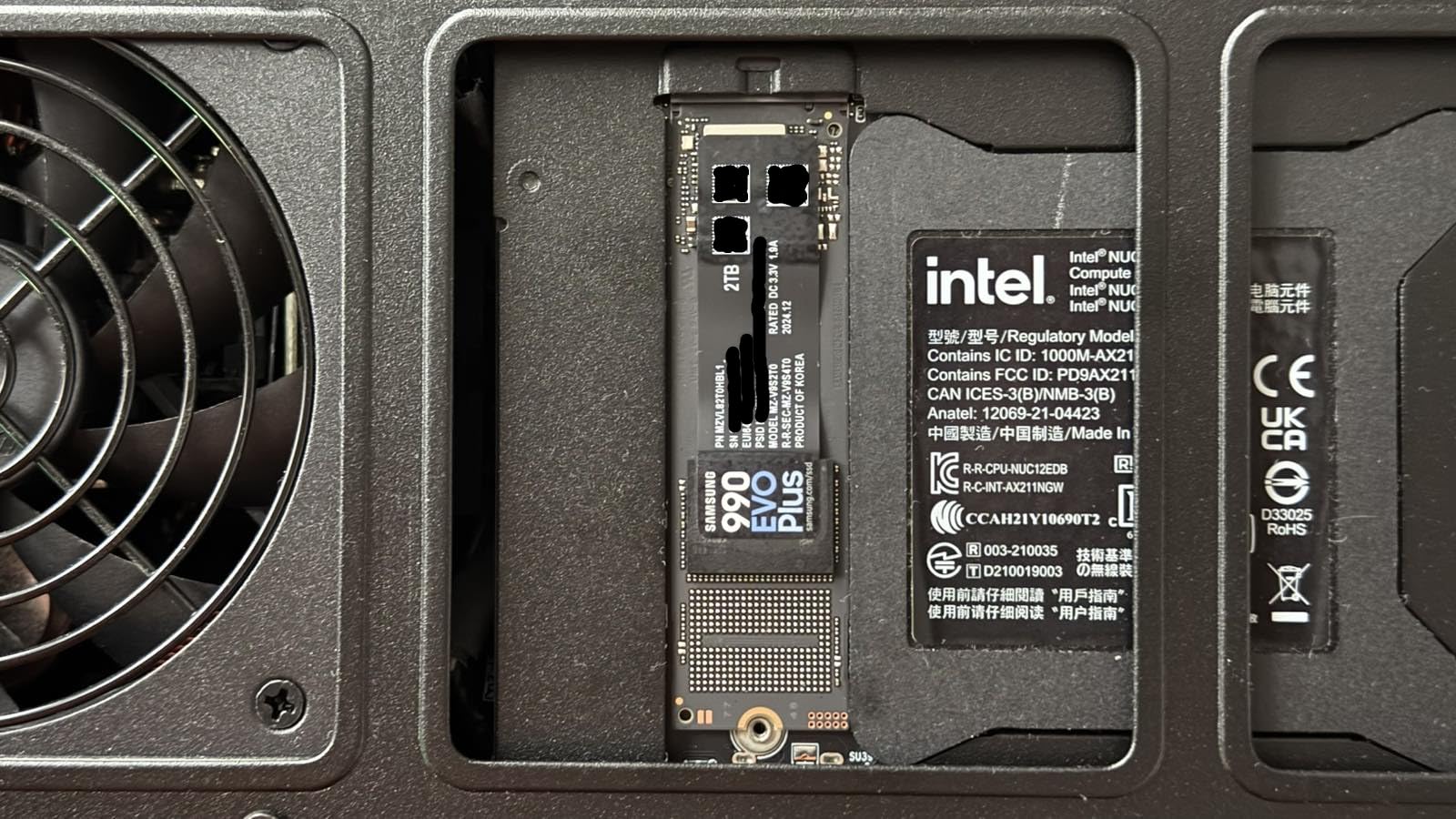 Samsung SSD 990 EVO Plus 4TB, PCIe Gen 4x4 | Gen 5x2 M.2, Up to 7,250 MB/s customer photo 1