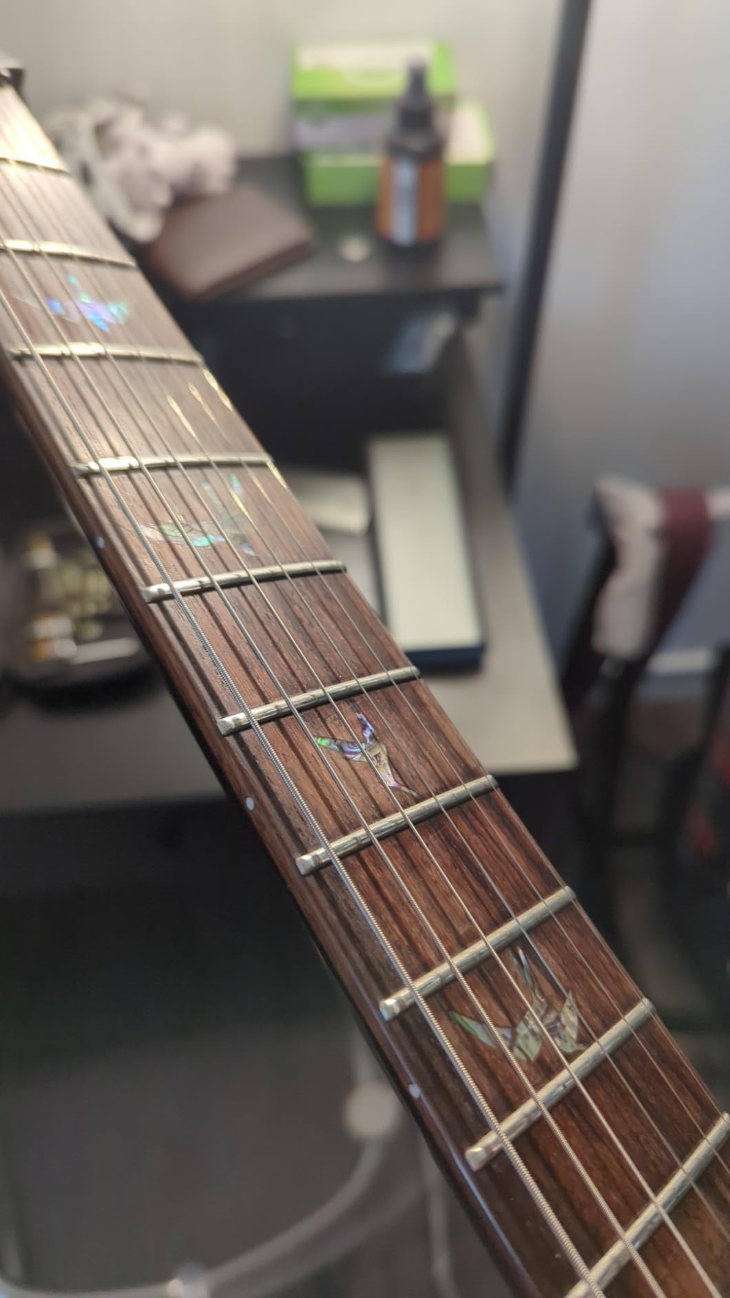 MusicNomad 18 pc. Guitar Tech Fret Level, Crown, Bevel & Polish Kit (MN880) customer photo 1