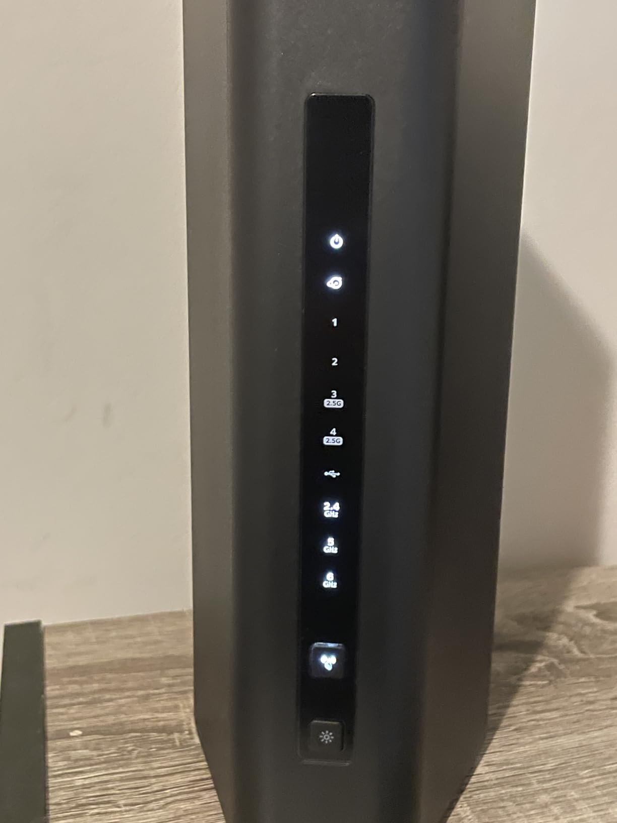 NETGEAR Nighthawk WiFi 7 Router (BE9300), 9.3 Gbps Wireless Speed, 2.5 Gigabit Internet Port, Tri-Band for Gaming, Covers 2,500 sq. ft., 100 Devices, VPN, Free Expert Help customer photo 1