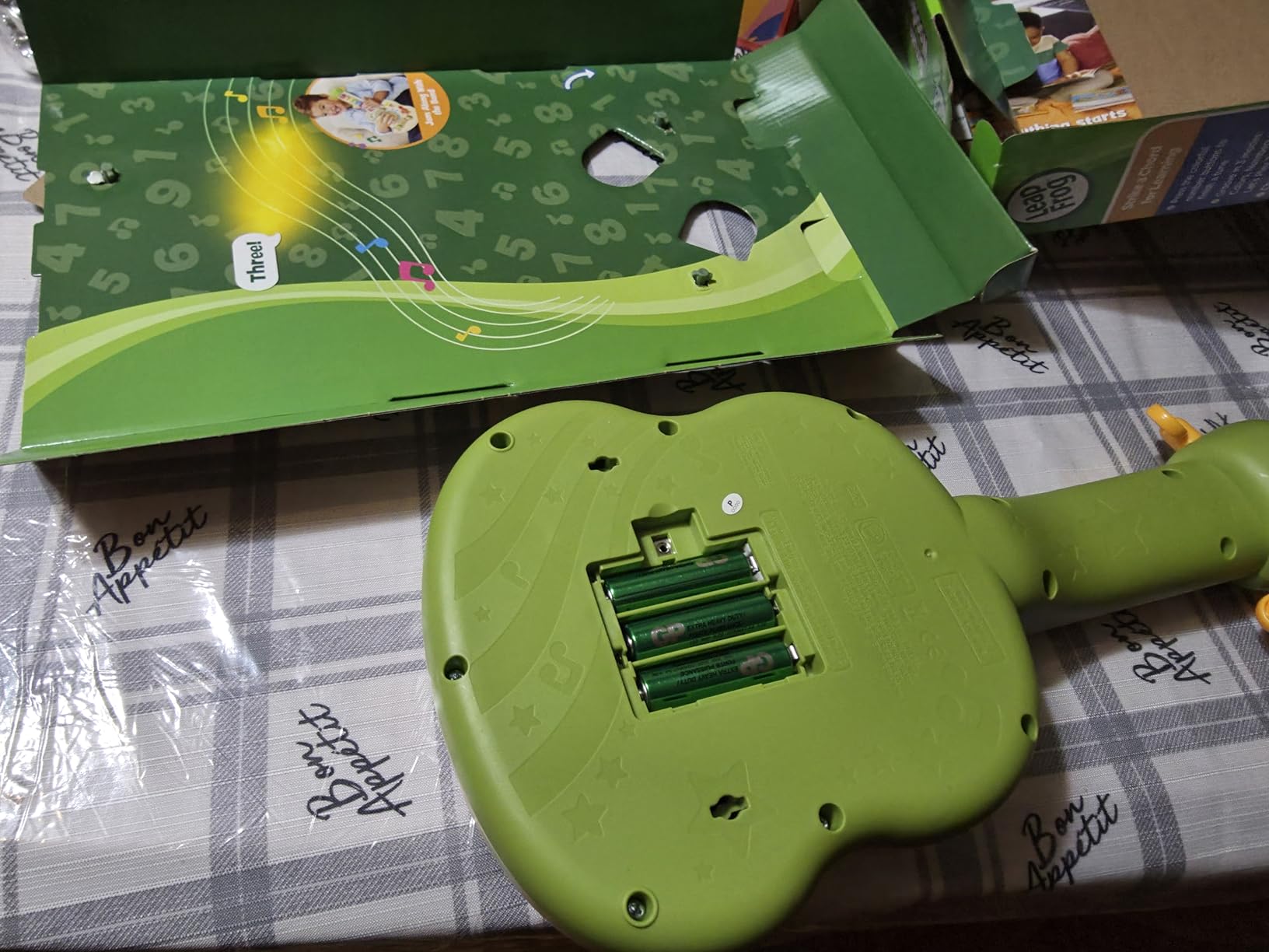 LeapFrog Strum and Count Wooden Guitar, Musical Toddler Toy customer photo 2