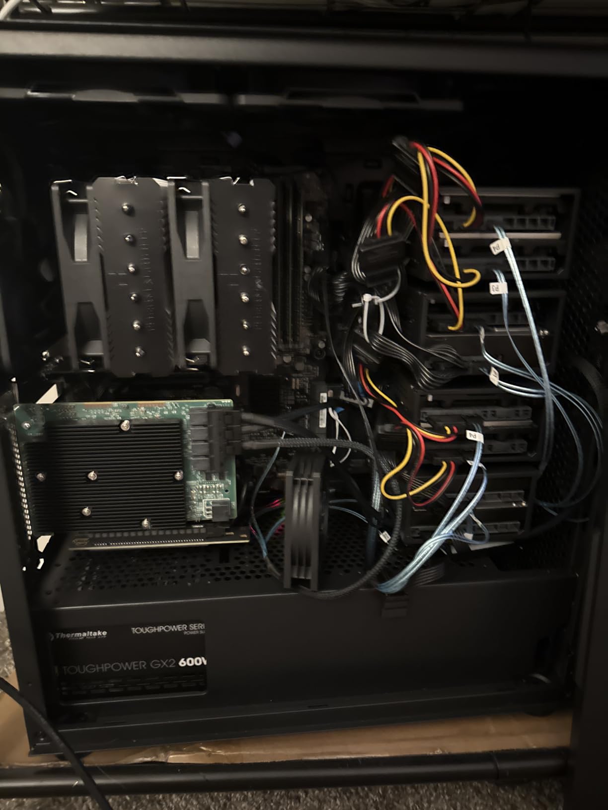 Rosewill Helium NAS ATX Mid Tower Computer Case, Mesh Panel, 4 x 140mm PWM Fans, Supports up to 13 Hard Drives customer photo 2