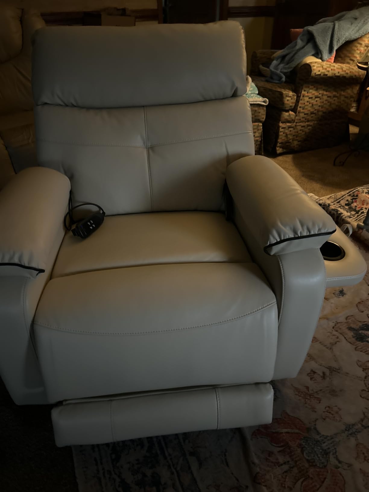 Dual Motor Power Lift Recliner Chair for Adult & Elderly, Leather, Beige customer photo 2