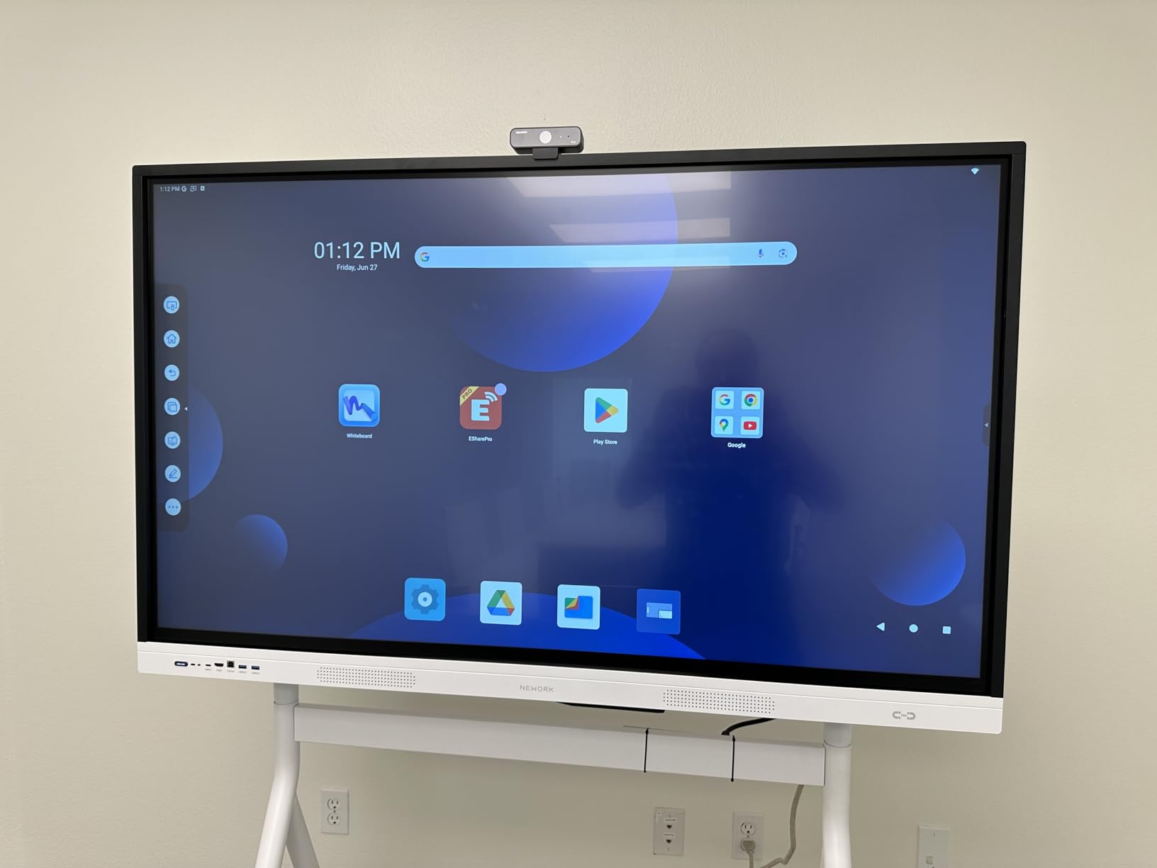 75 Inch 4K Smart Board, Google EDLA-Certified Interactive Whiteboard | Android 14 OS, 50-Point Touch, Wireless Casting,Touchscreen Digital Whiteboard for Classroom Office Home (With Wall Mount) customer photo 1