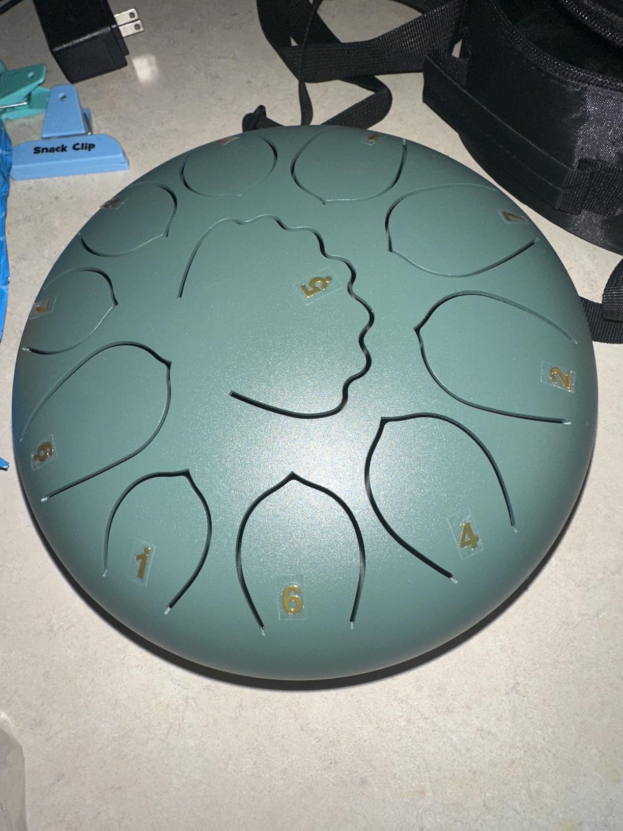 Steel Tongue Drum C Major - 12 Inch 13 Note Rain Drum for Outdoor, Garden Meditation, Sound Healing, Yoga - Handpan Drum with Mallets, Music Book, Finger Picks & Carry Bag customer photo 1