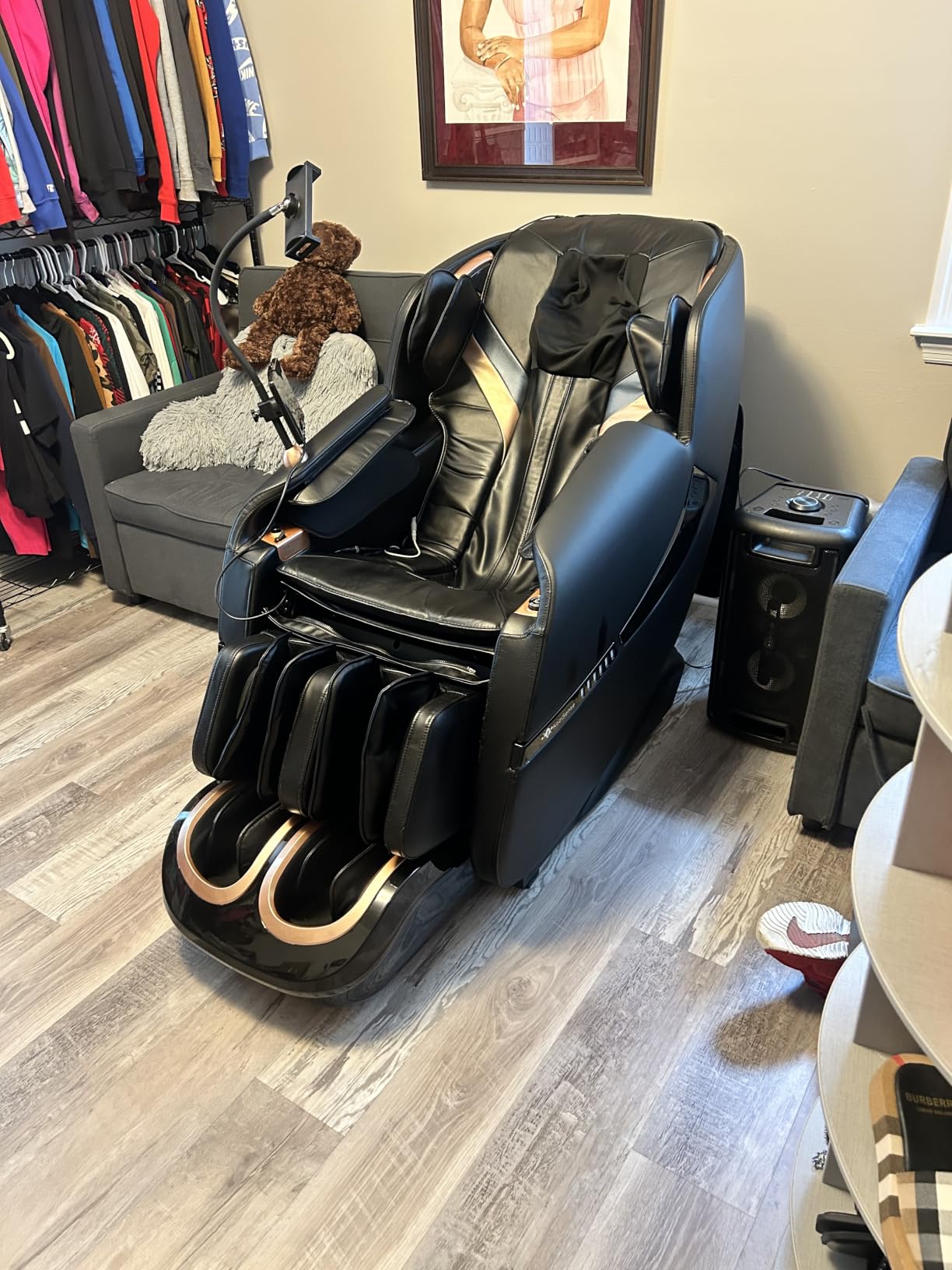 KoziSense A18 Zero Gravity Full Body Massage Chair with Heat customer photo 1