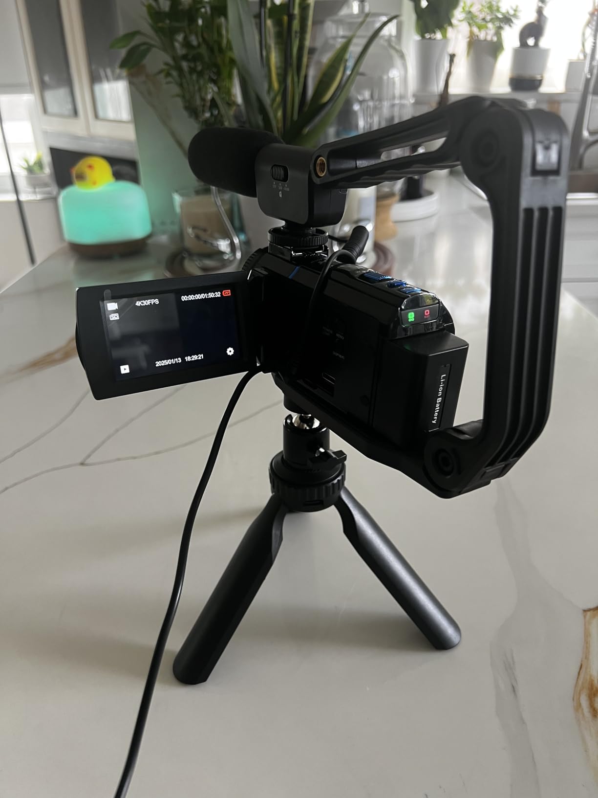 5K Video Camera Camcorder, UHD 64MP Vlogging Camera for YouTube with 3