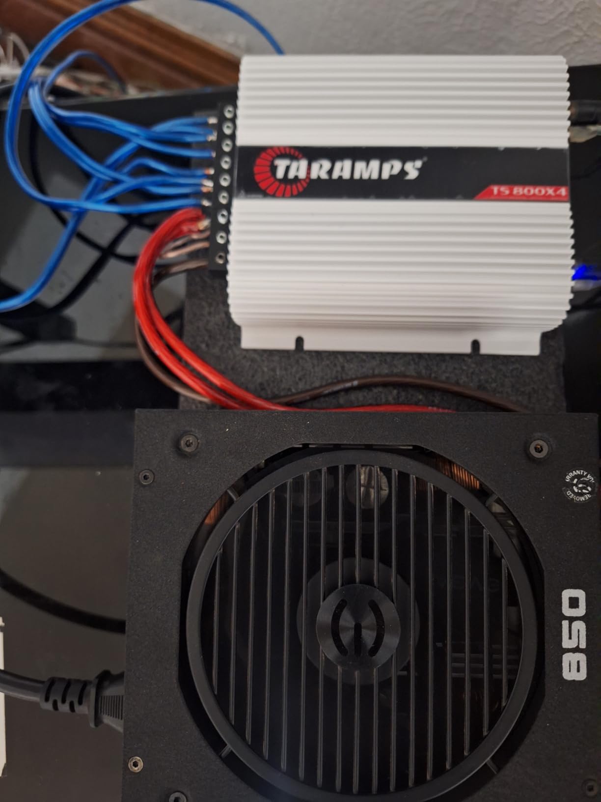 Taramps TS 800X4 1 Ohm 800W RMS High Level 4-Channel Car Audio Amplifier | Full Range Class D amplifier with automatic turn-on, bridgeable channels and RCA inputs for factory radio upgrades. customer photo 2