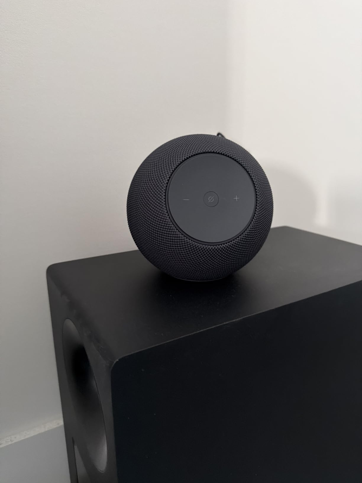 Amazon Echo Studio (newest model), Immersive spatial audio and Dolby Atmos, Designed for Alexa+, Glacier White customer photo 1