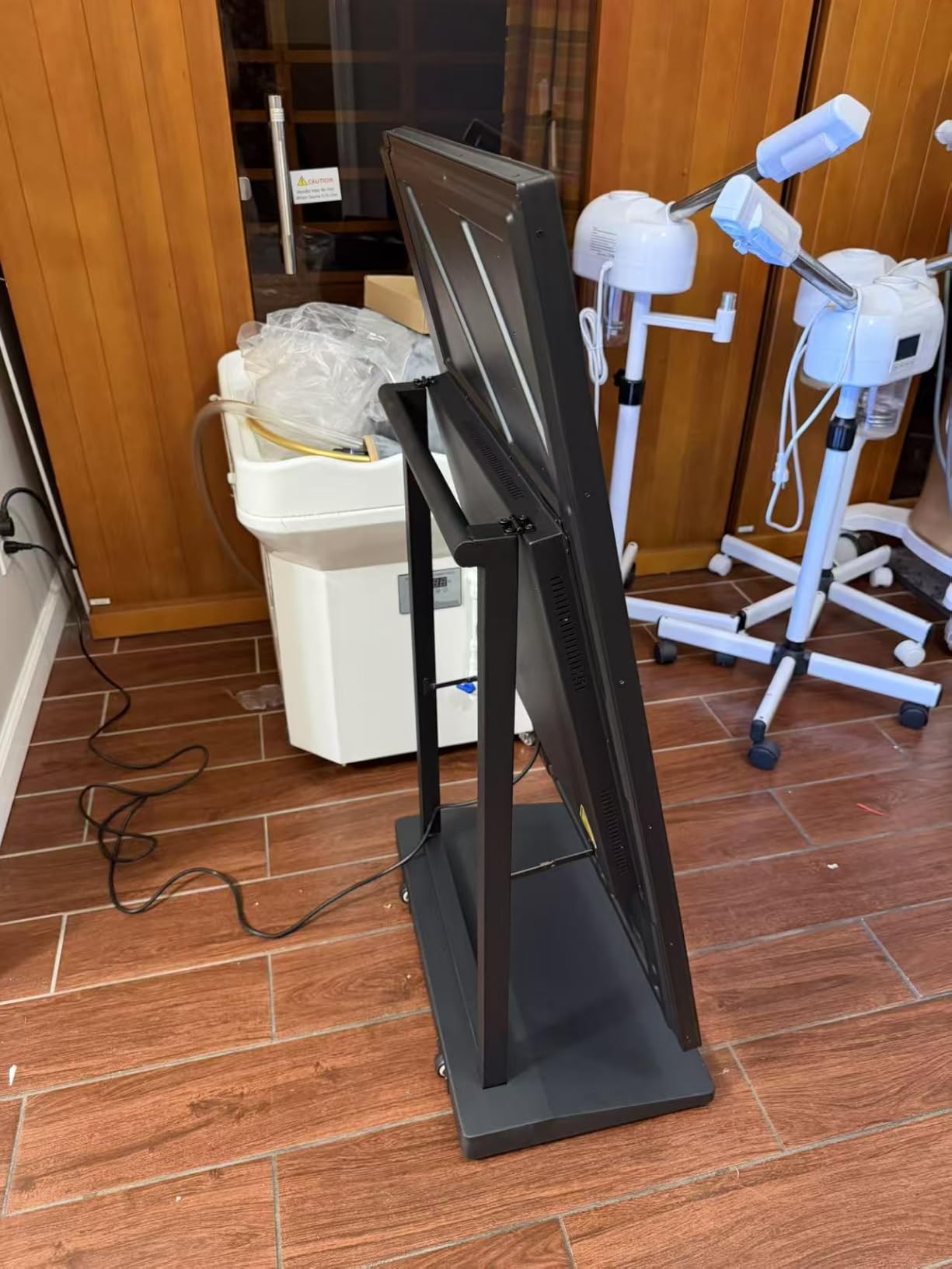 43 Inch Digital Signage Display, Screen LCD Advertising Kiosk, Portable Floor Standing Auto Ad Player Android OS App-Based Control with USB/HDMI/WiFi customer photo 2