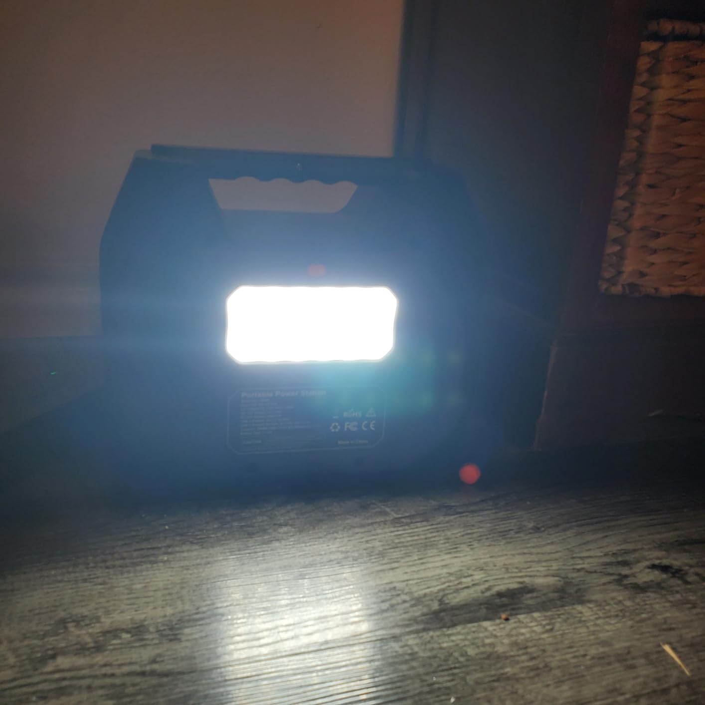 EnginStar Portable Power Station 300W 296Wh Solar Generator customer photo 2