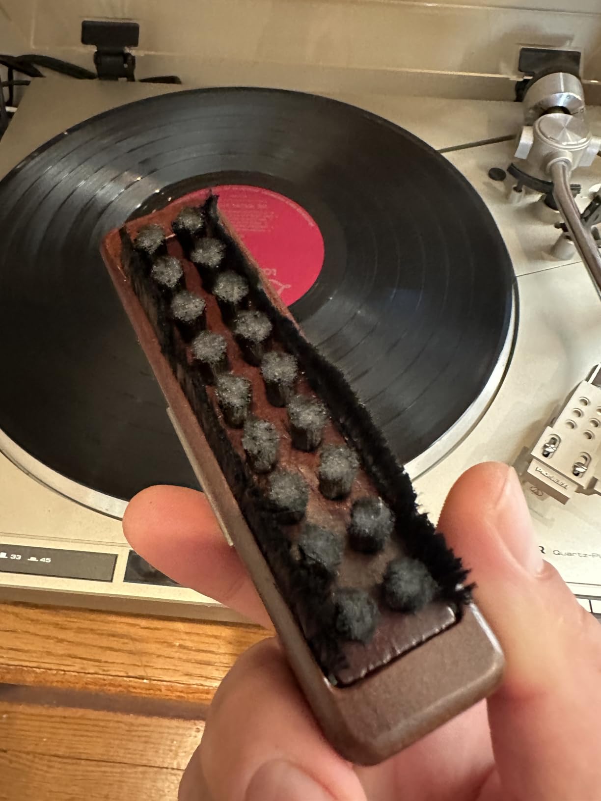 Fluance 3-in-1 Vinyl Record & Stylus Cleaning Kit with Anti-Static Carbon Fiber Brush, Velvet Brush, Stylus Brush - Precise Cleaning to Restore Sound Quality (VB65) customer photo 2