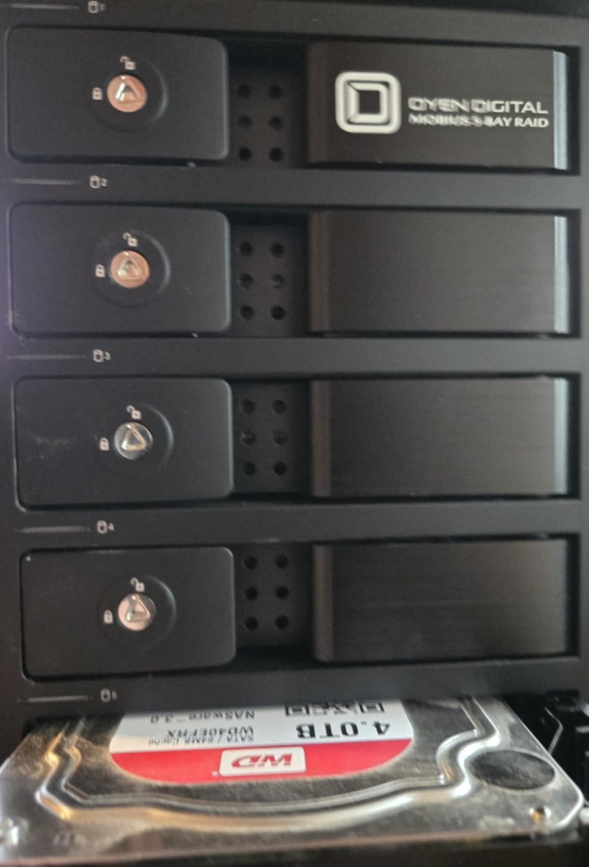 Oyen Digital Mobius 5-Bay FW800, eSATA, USB 3.0 RAID Hard Drive Enclosure customer photo 1