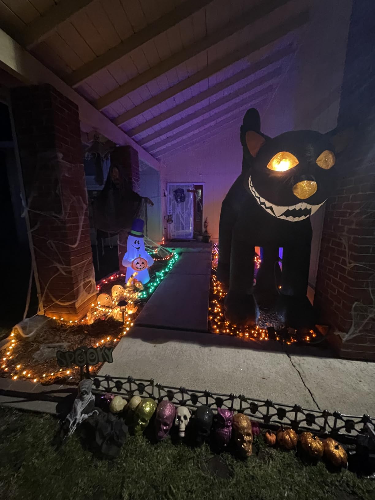 Strobe Lights for Christmas, 2Pack 30W 126LEDs RGB+W+UV DJ Strobe Lights with Wireless Remote Control DMX512 Sound Activated DJ Stage Par Can Uplights for Wedding Party Club Halloween Lighting customer photo 1