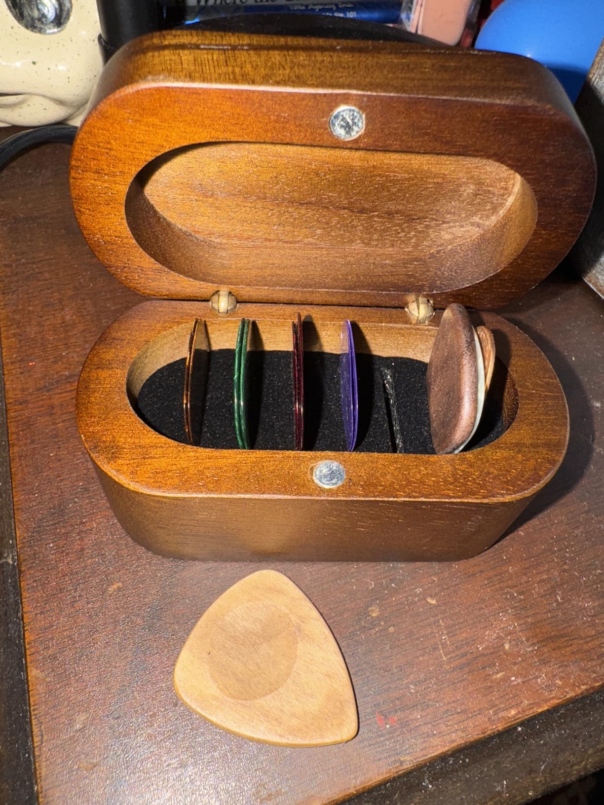 Onmiwod Guitar Pick Holder Set with 2 Color Wood Picks and 8 Celluloid Picks in 3 Thicknesses, Wooden Guitar Pick Case, Mini Jewelry Box, Guitar Music Accessories Gifts for Guitar Lover Player customer photo 1